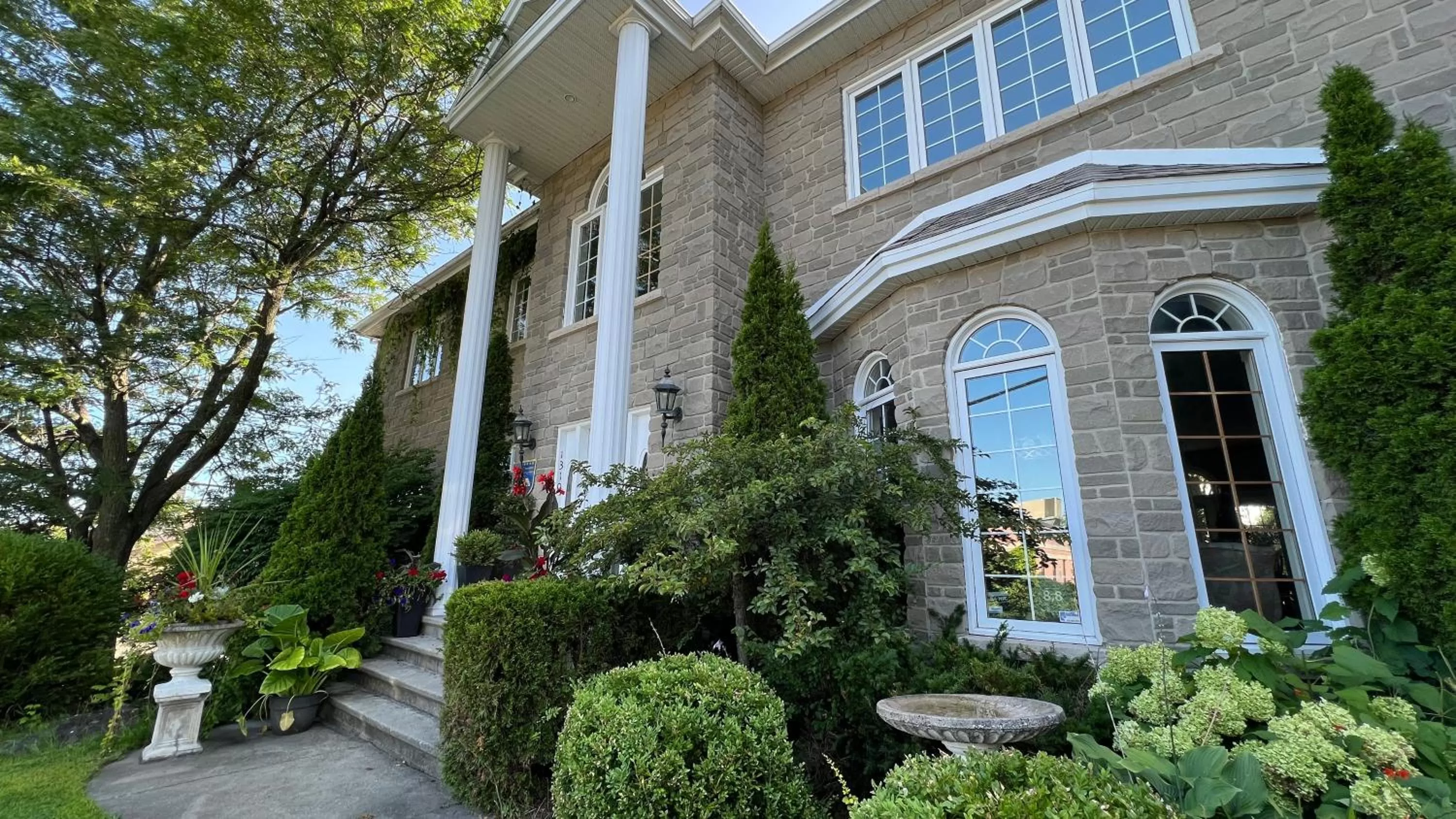 Property Building in Gîte du Caméléon