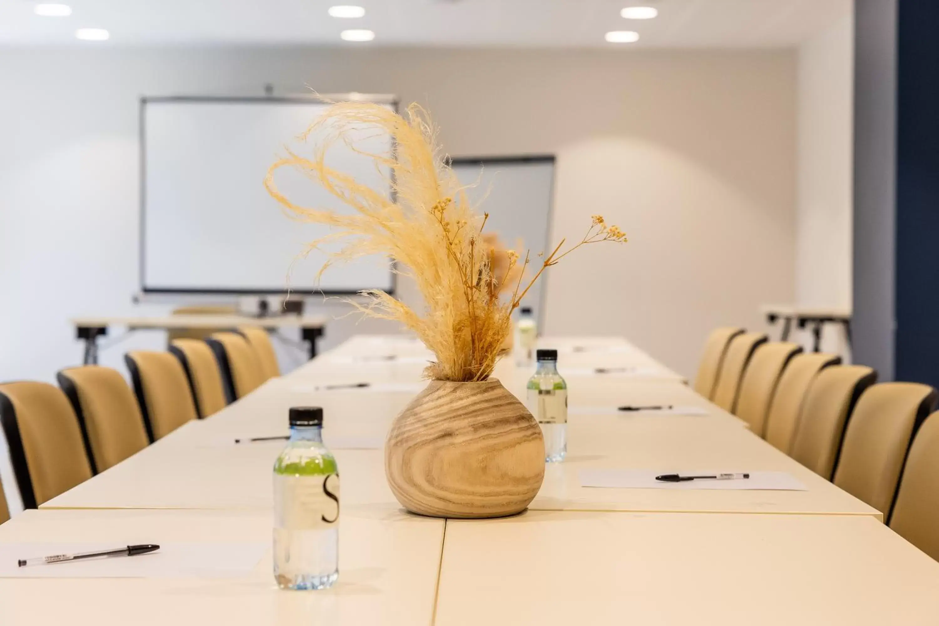 Meeting/conference room, Business Area/Conference Room in Hôtel Le Bastia