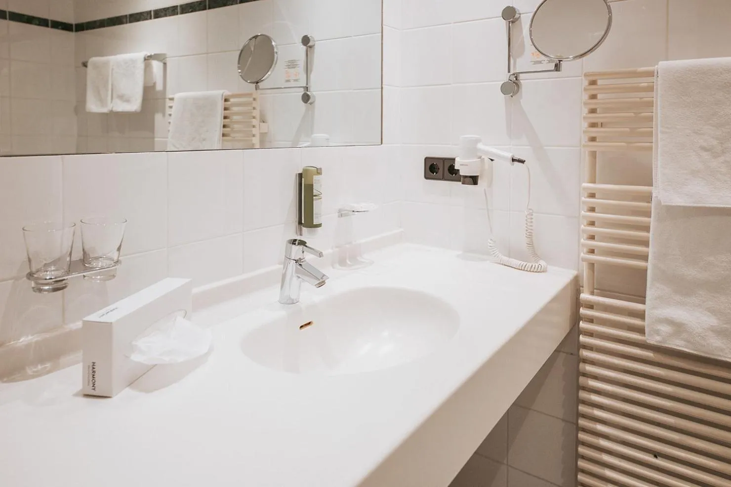 Bathroom in MANNI das Hotel