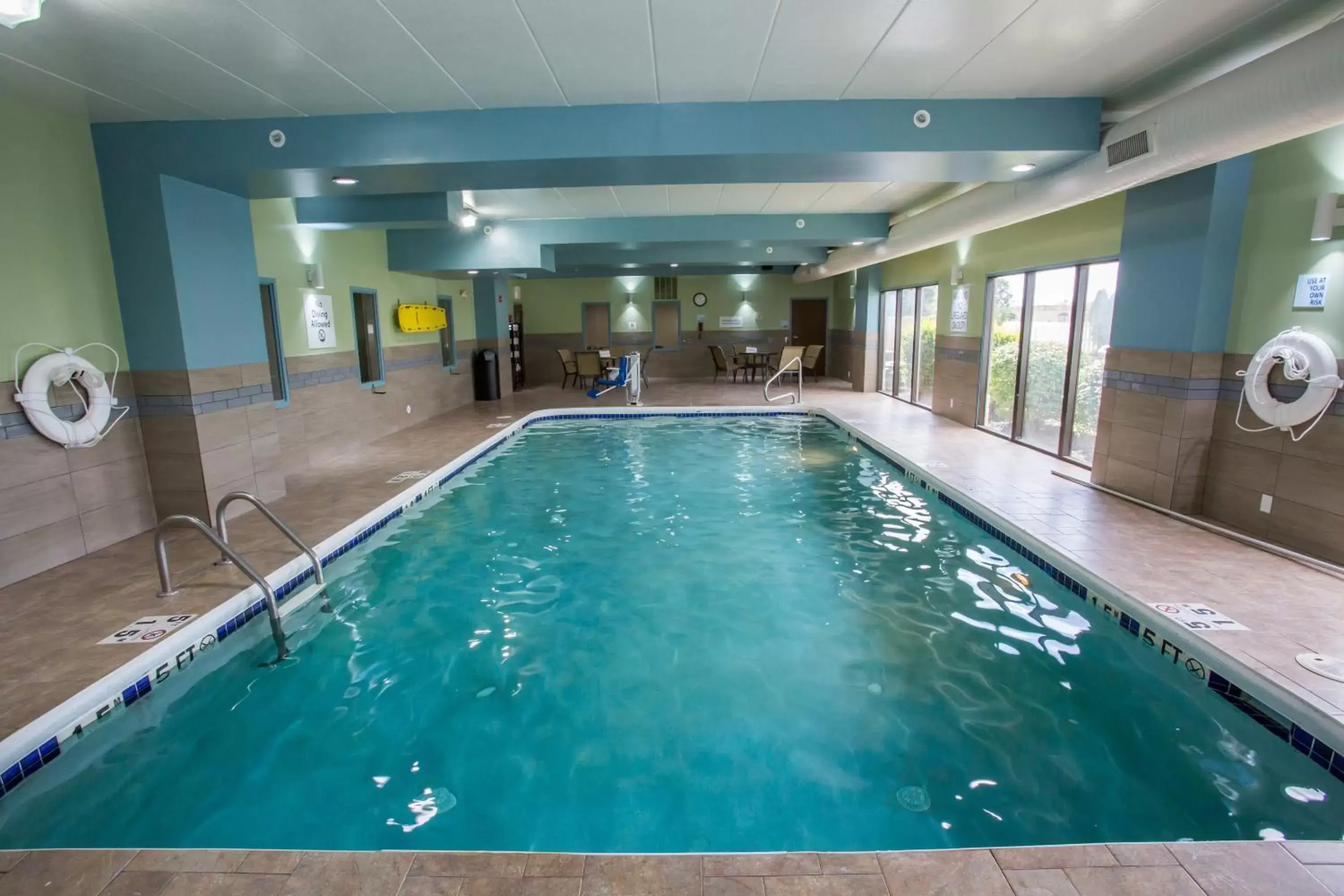 Swimming Pool in Holiday Inn Express Wilmington, an IHG Hotel