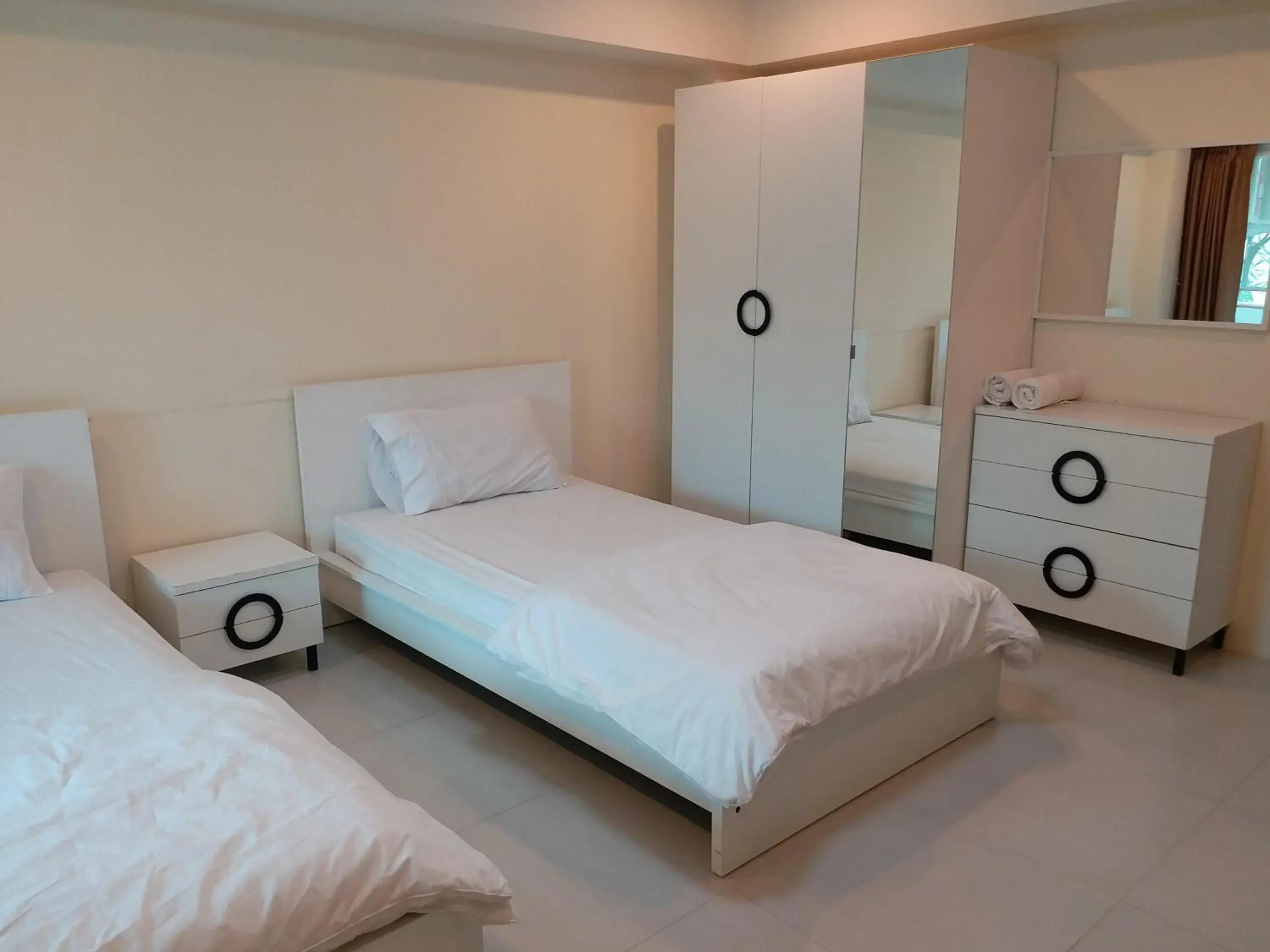 Bed, Room Photo in TongPrasit Place