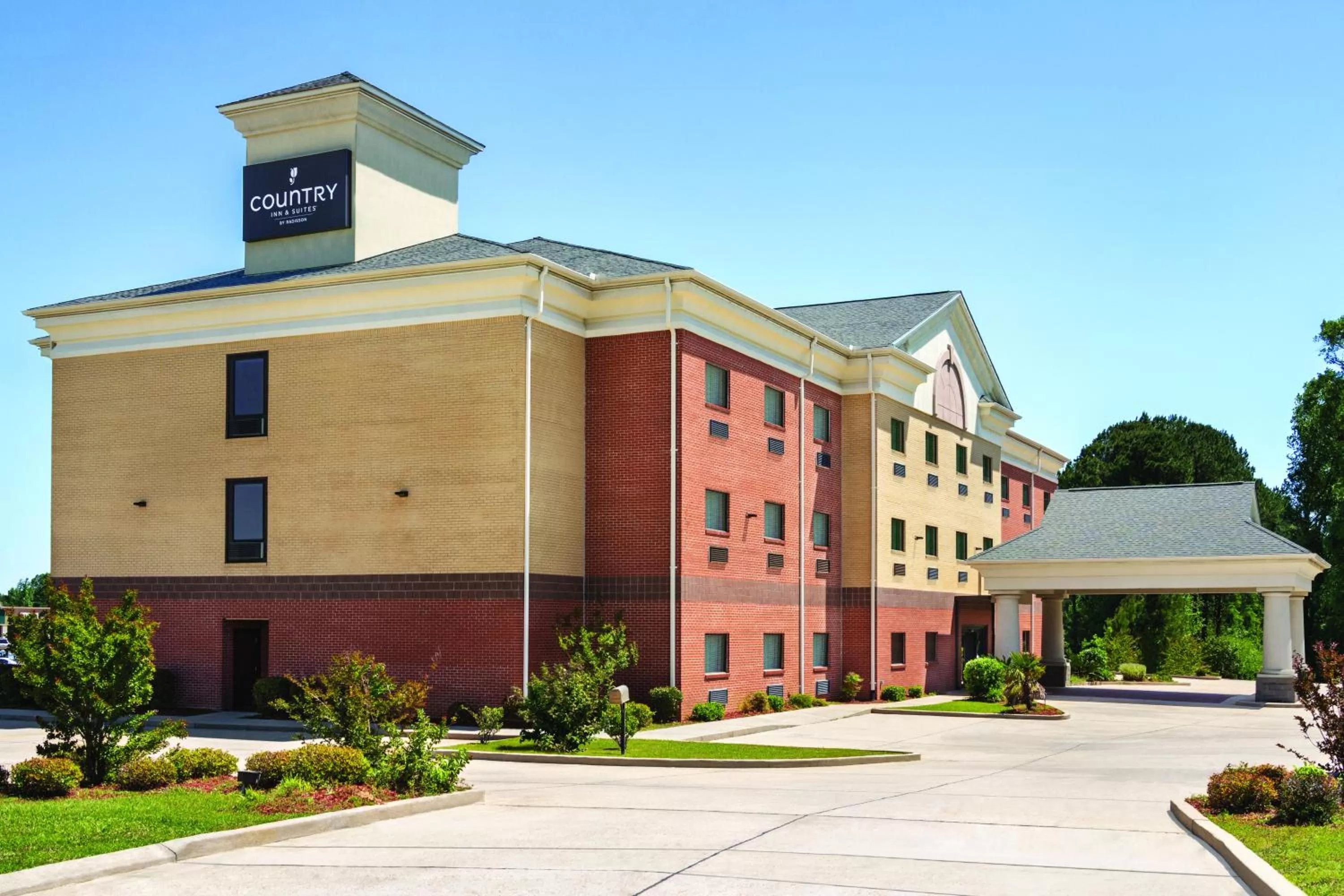 Property building in Country Inn & Suites by Radisson, Byram-Jackson South, MS