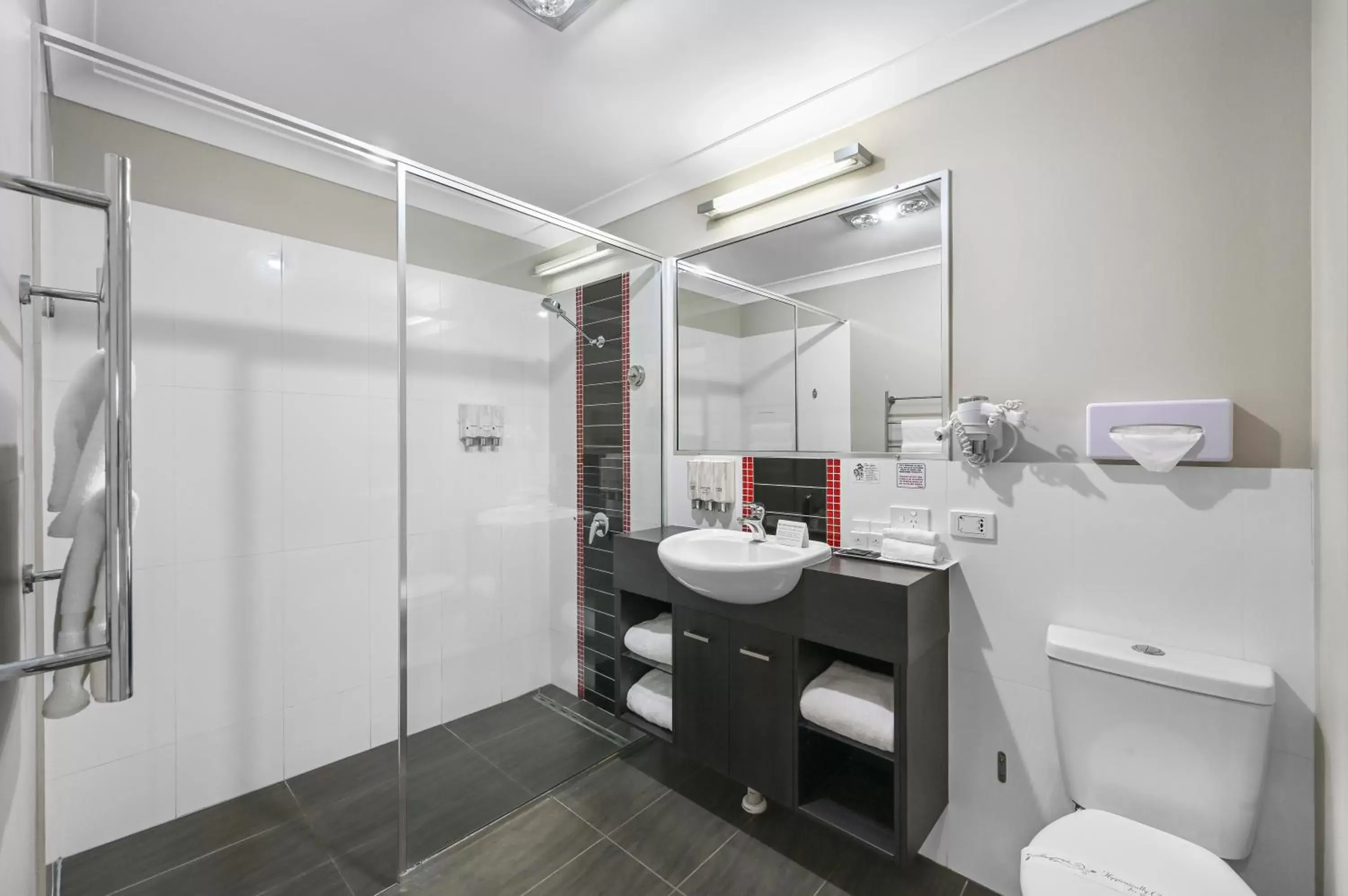 Bathroom in Platinum International