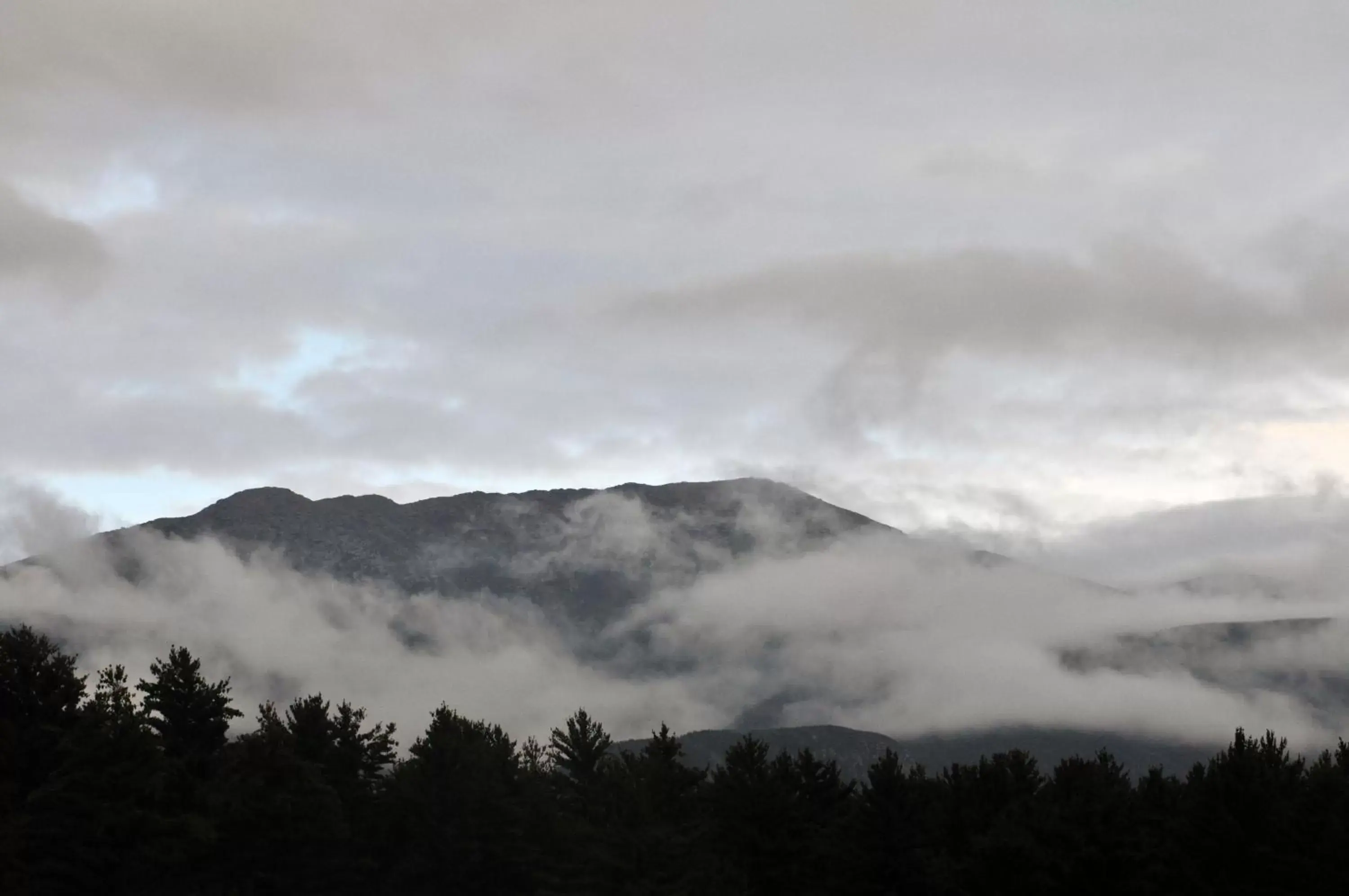 Hiking, Mountain View in Franconia Inn