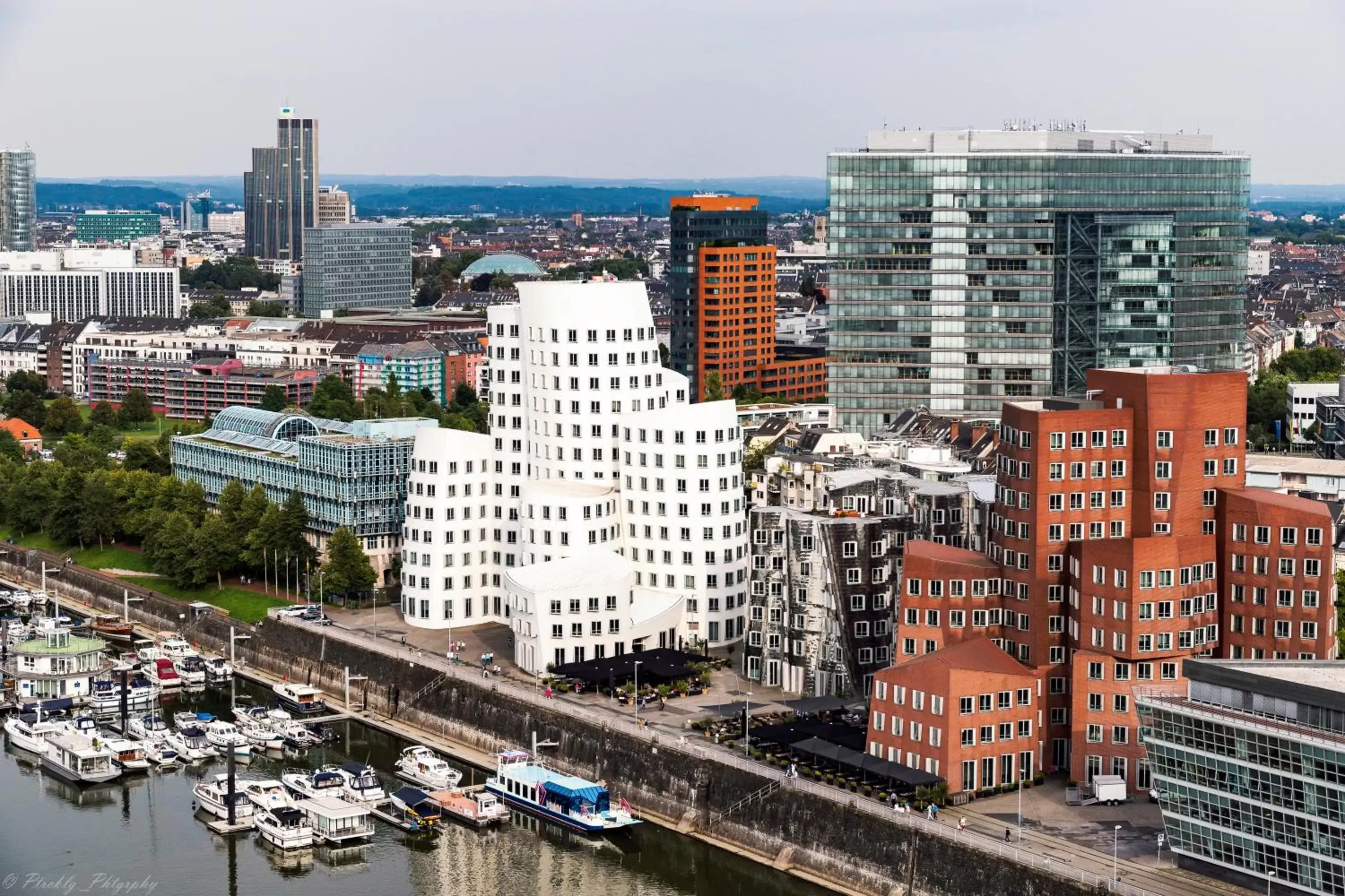 City view, Bird's-eye View in Hyatt Regency Dusseldorf