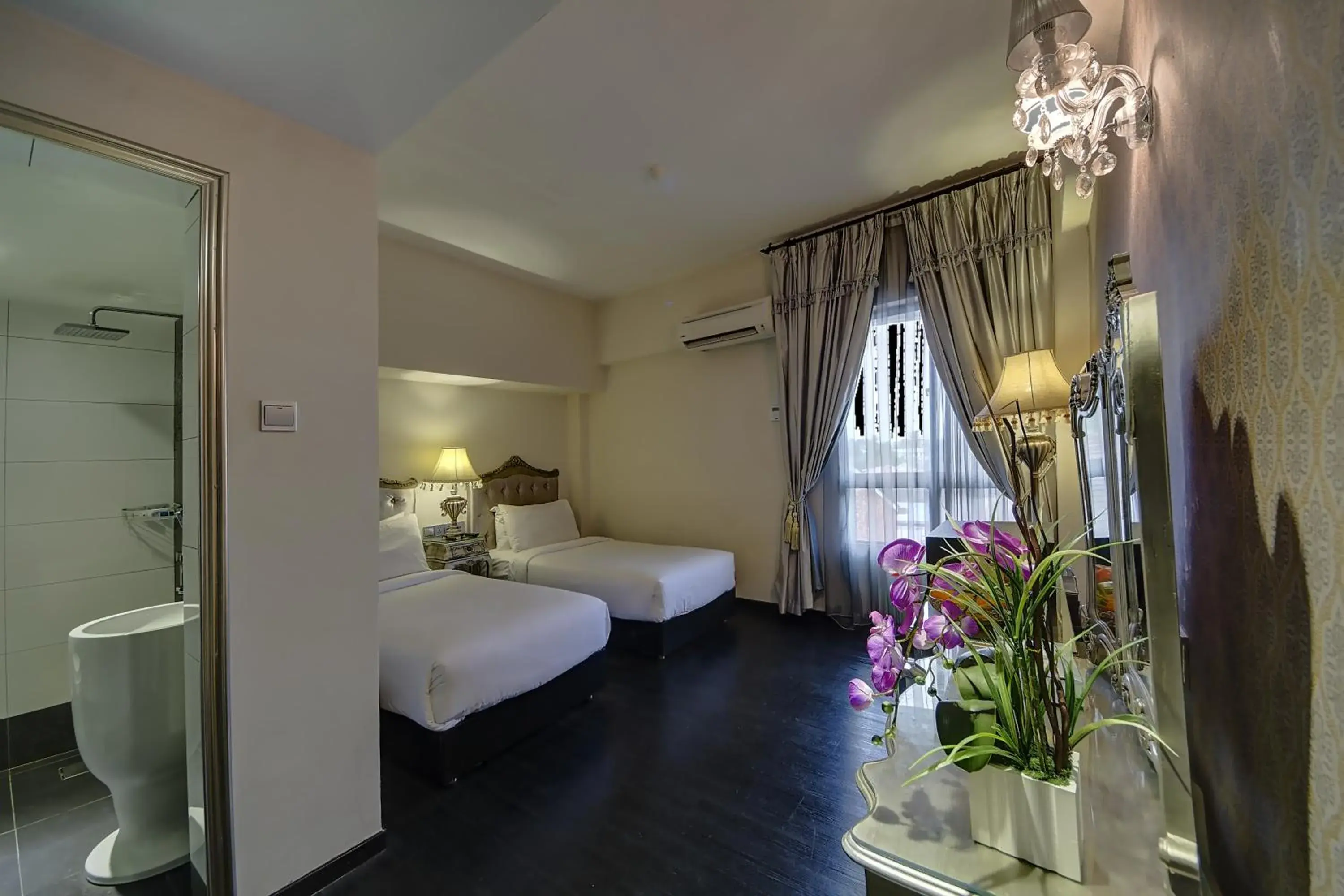 Bedroom, Bed in Arenaa Batik Boutique Hotel