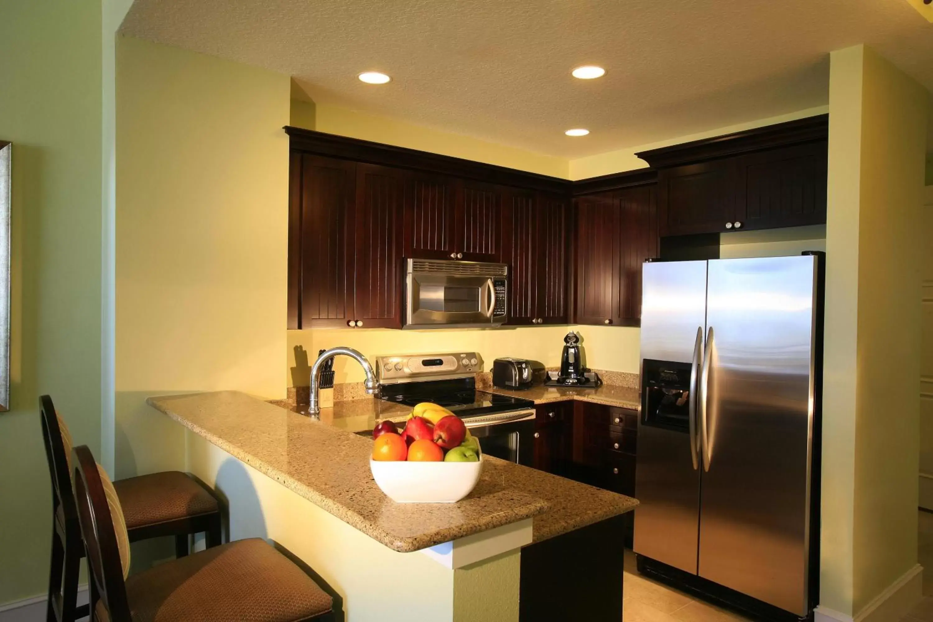 Kitchen or kitchenette, Kitchen/Kitchenette in Sandpearl Resort Private Beach