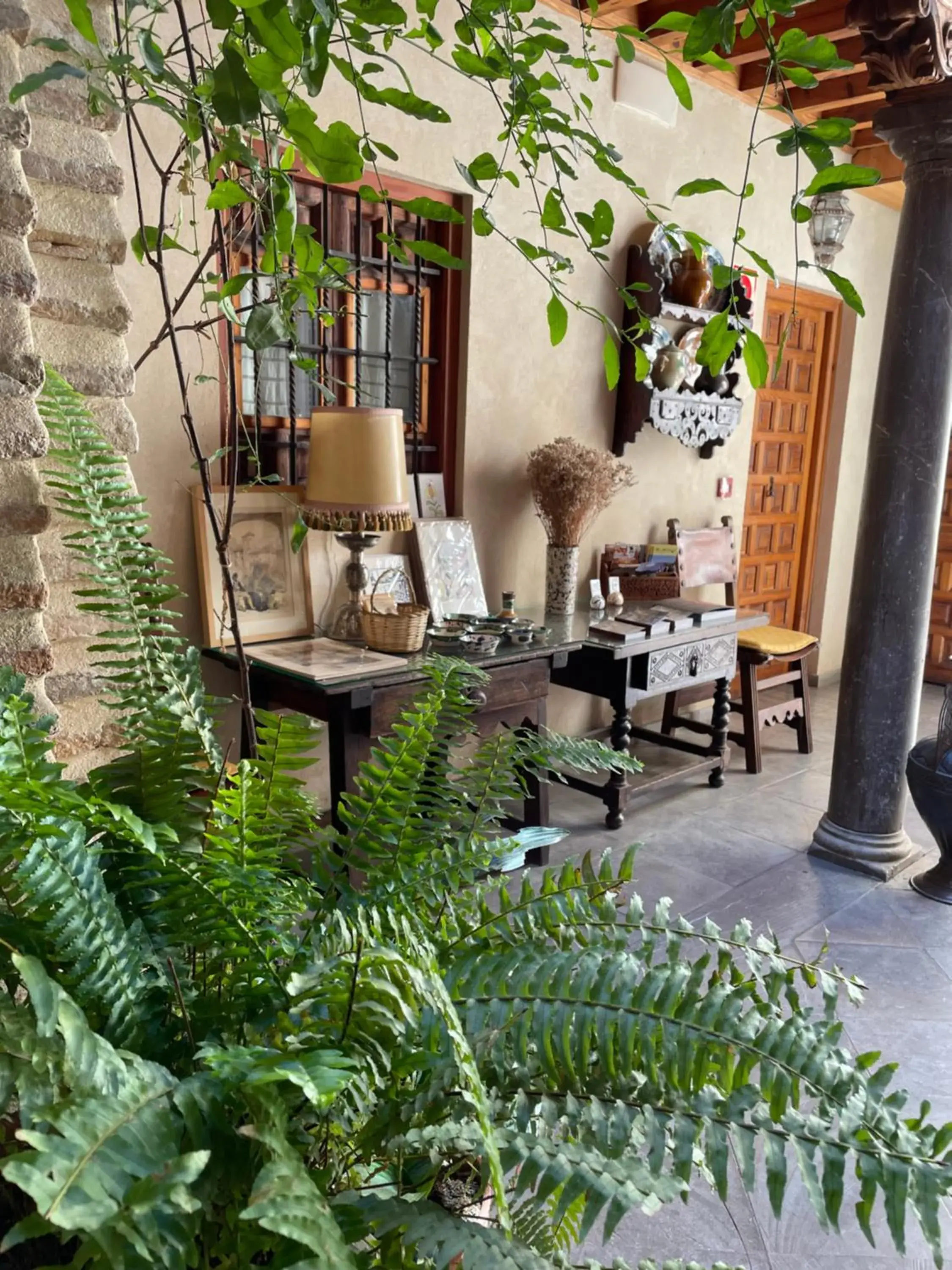 Patio in Hotel Santa Isabel La Real