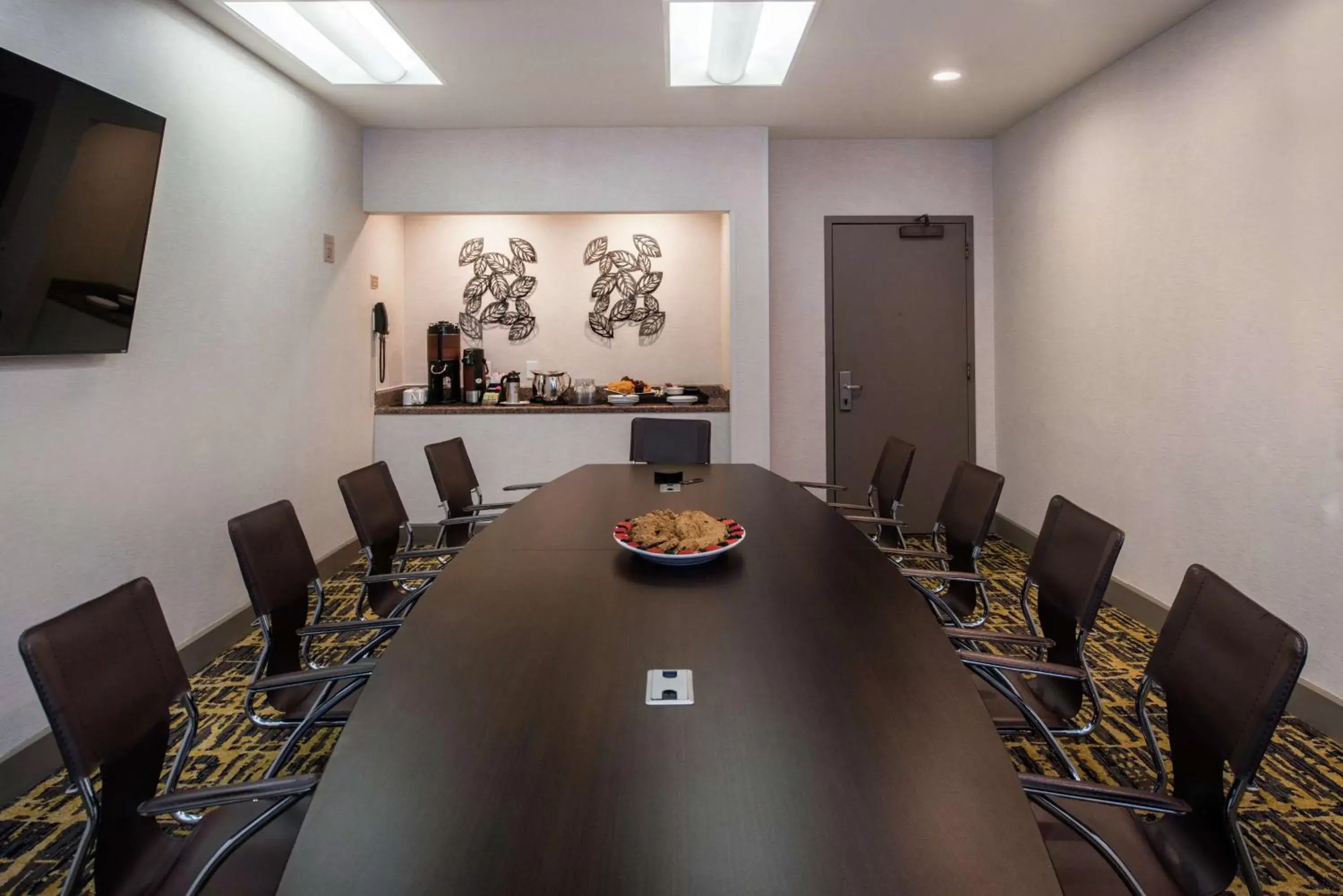 Meeting/conference room in DoubleTree by Hilton LAX - El Segundo