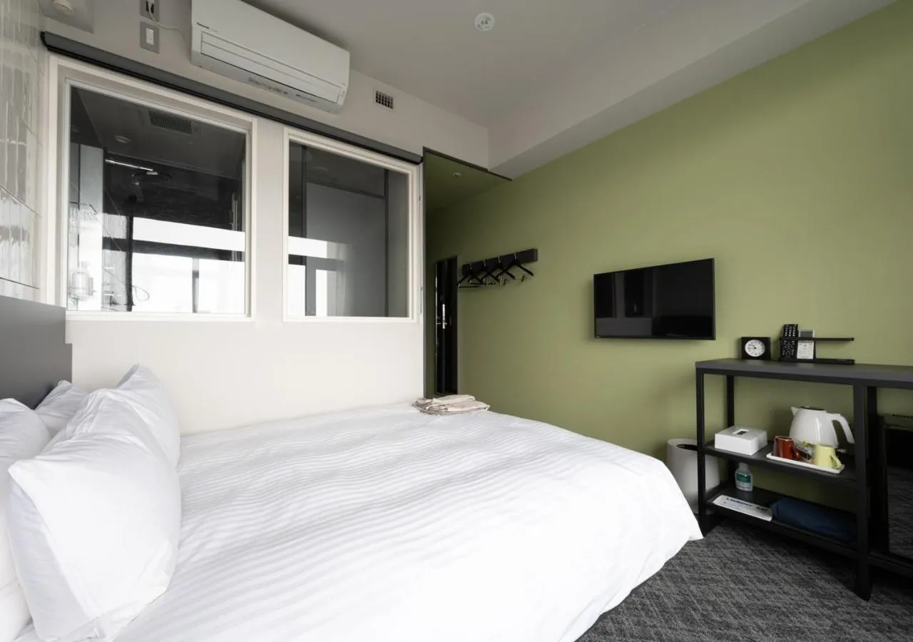 Standard Queen Room in Hotel Cocktail Stay Naha