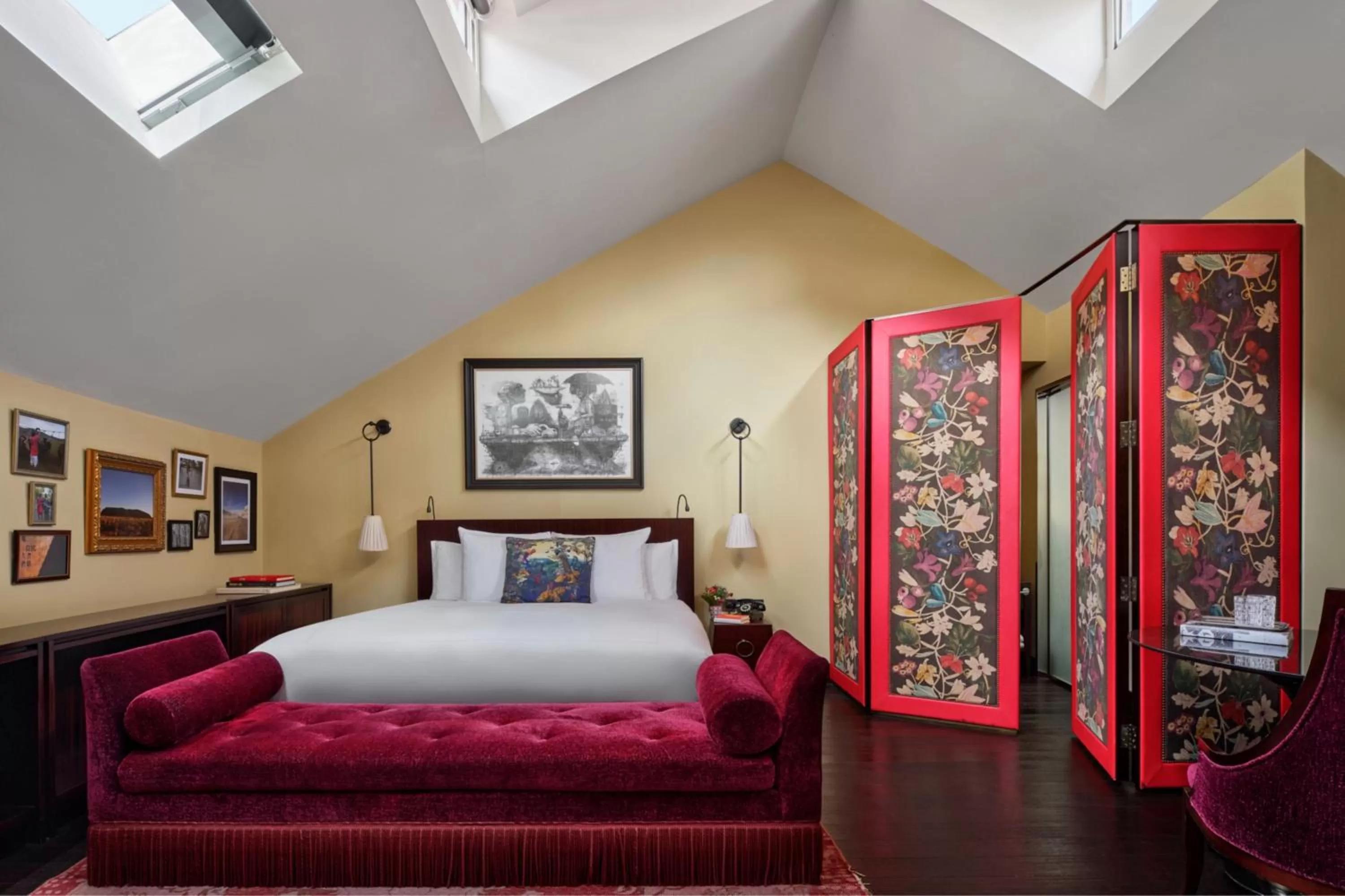 Photo of the whole room, Bed in The Vagabond Club, a Tribute Portfolio Hotel Singapore