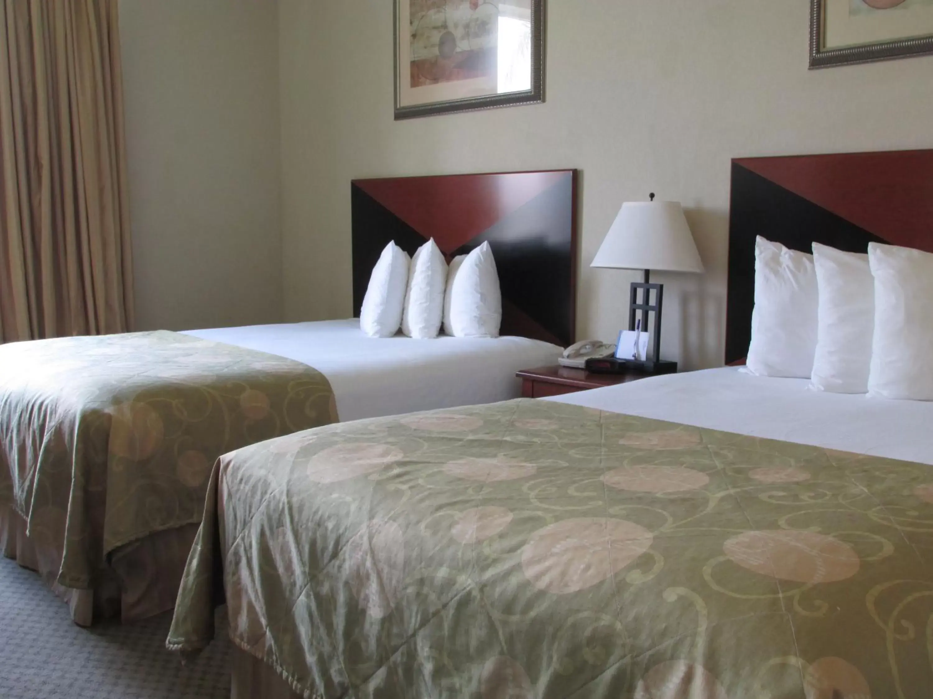 Bed, Room Photo in Baymont by Wyndham Marrero
