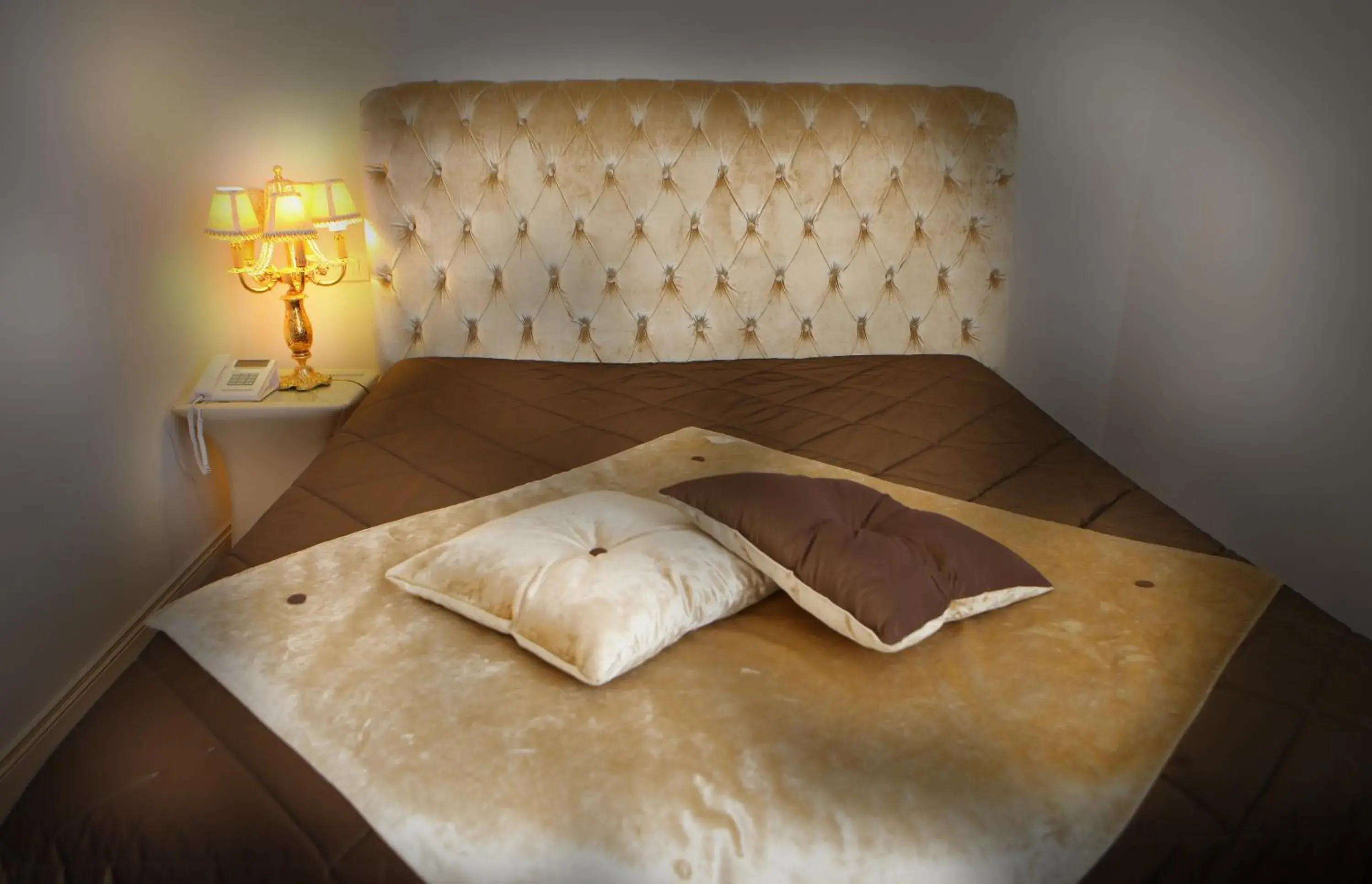 Double Room with Balcony in B&B Palazzo del Teatro Double Room with Balcony in B&B Palazzo del Teatro