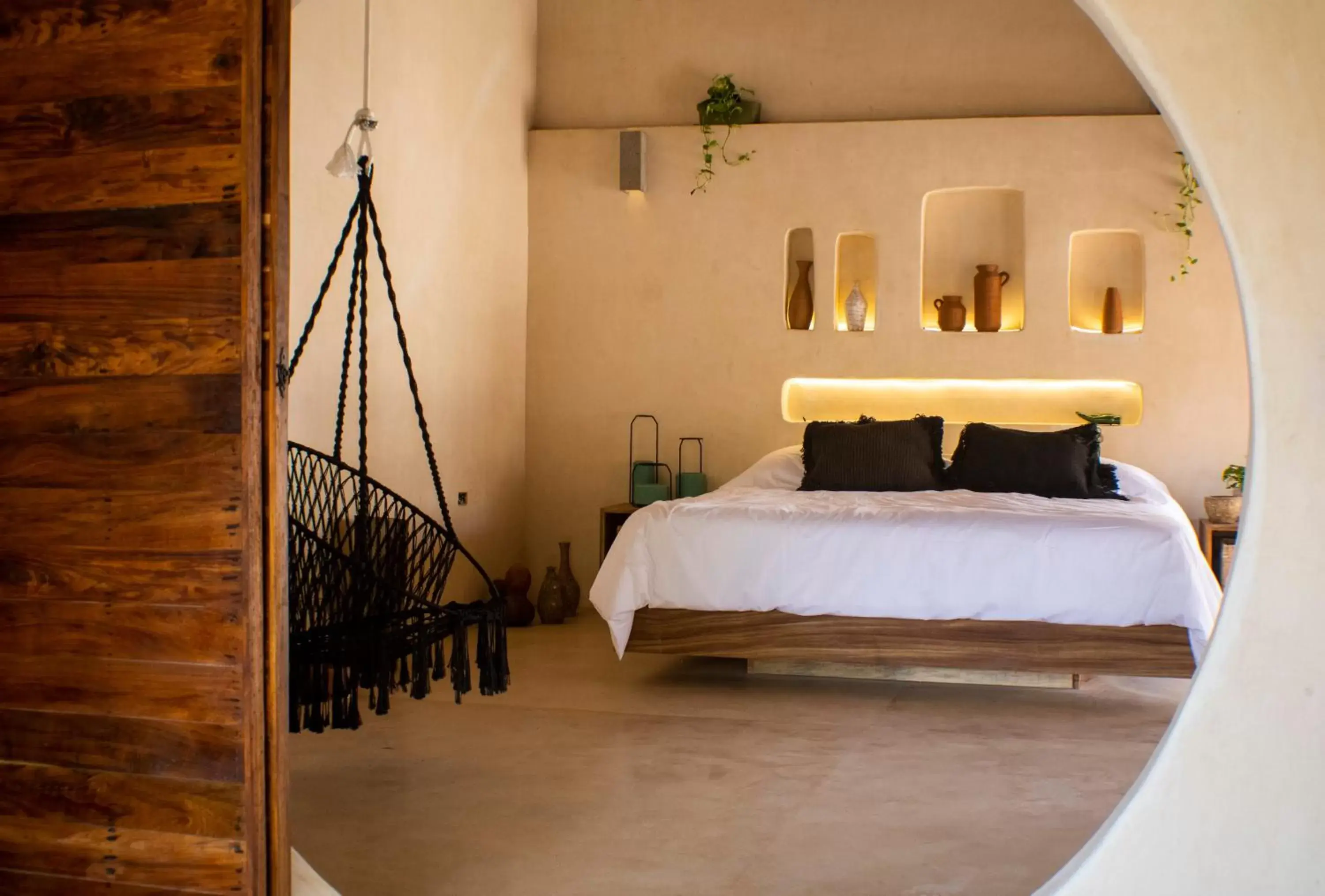 Photo of the whole room, Bed in BH HOTEL & CENOTE TULUM - Adults Only