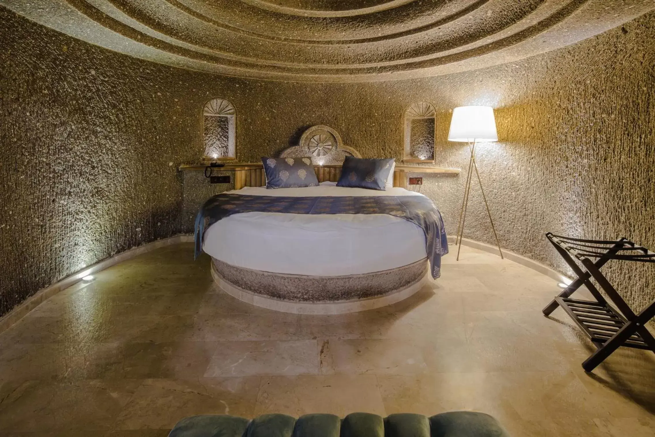 Property building, Bathroom in Lunar Cappadocia Hotel