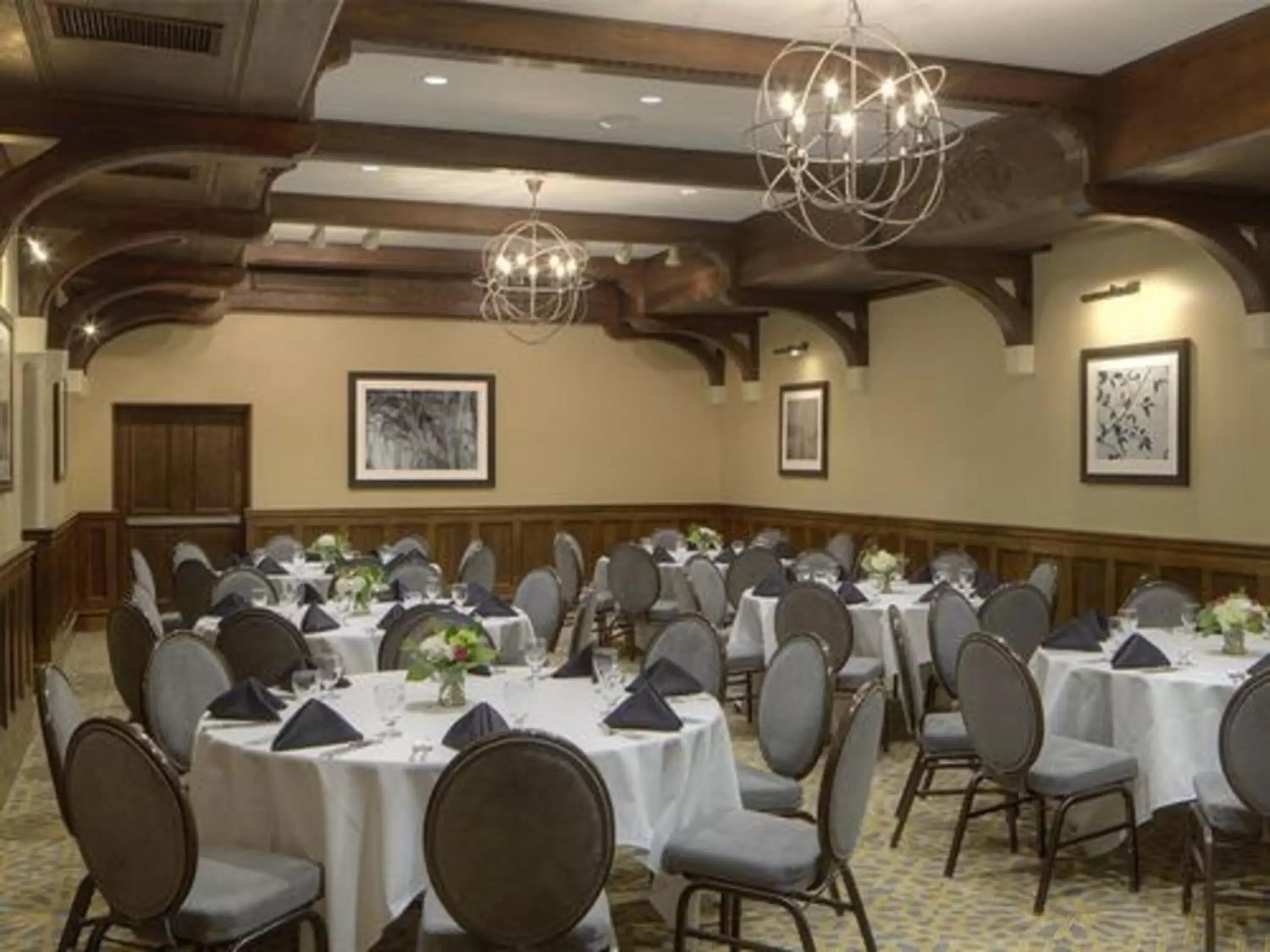 View (from property/room) in Granville Inn View (from property/room) in Granville Inn