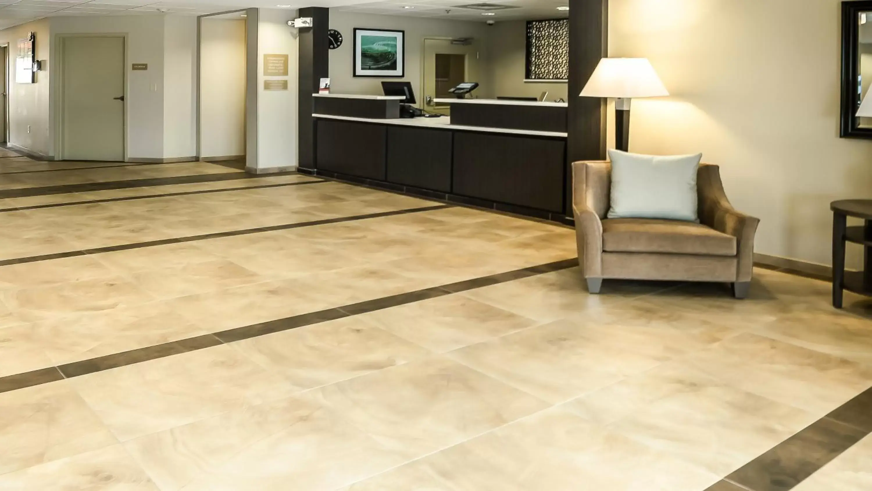 Property building, Lobby/Reception in Candlewood Suites Gonzales - Baton Rouge Area, an IHG Hotel