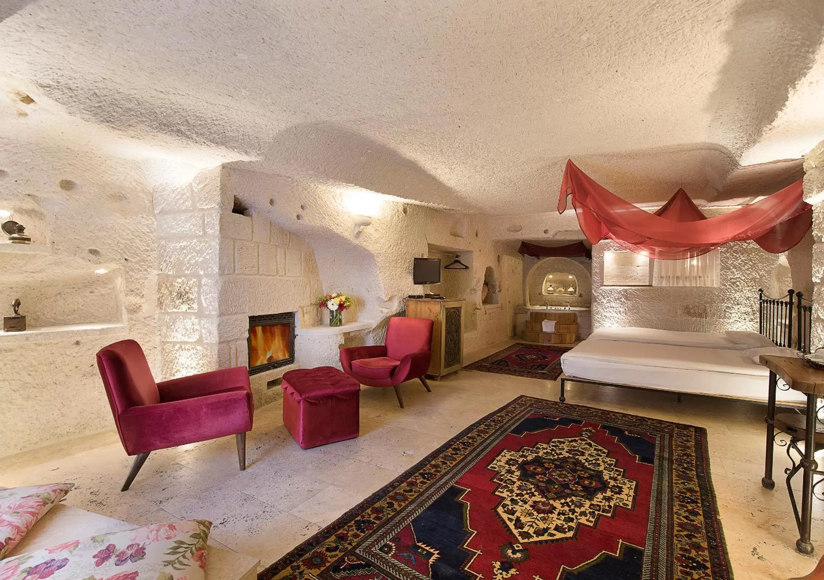 Bed, Seating Area in Anatolian Houses Cave Hotel & SPA