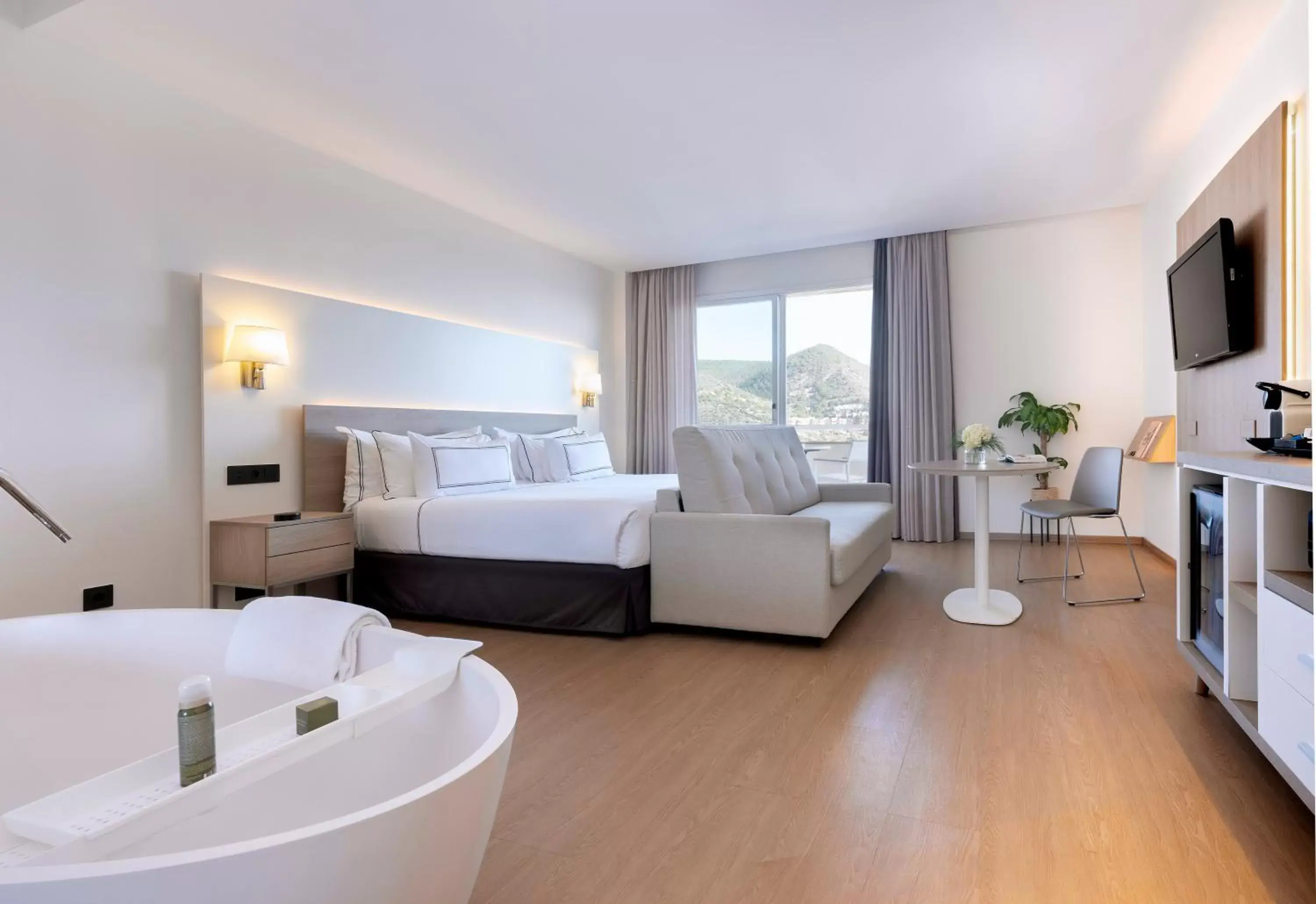 Bed in Melia Sitges