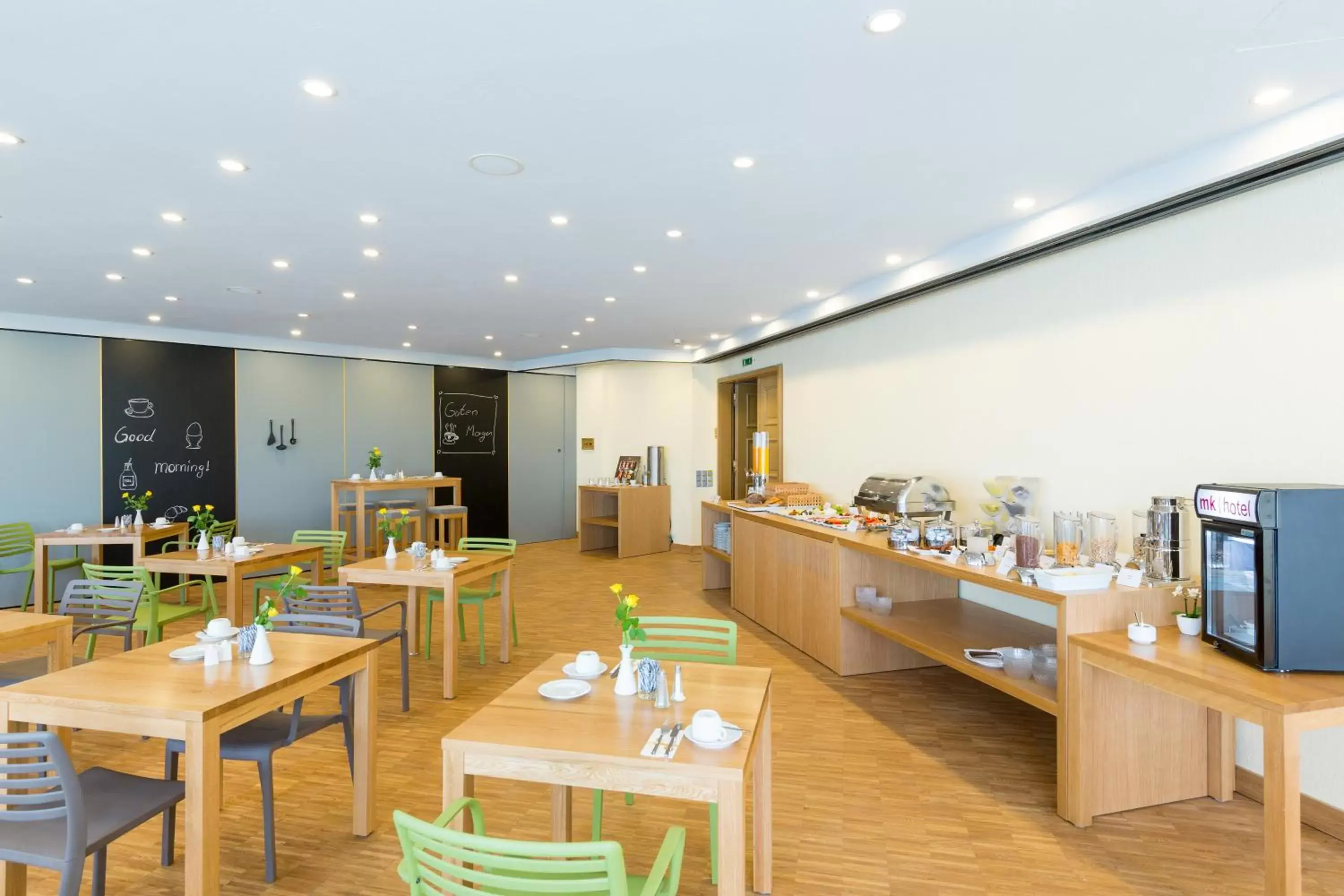 Breakfast, Restaurant/Places to Eat in mk hotel remscheid