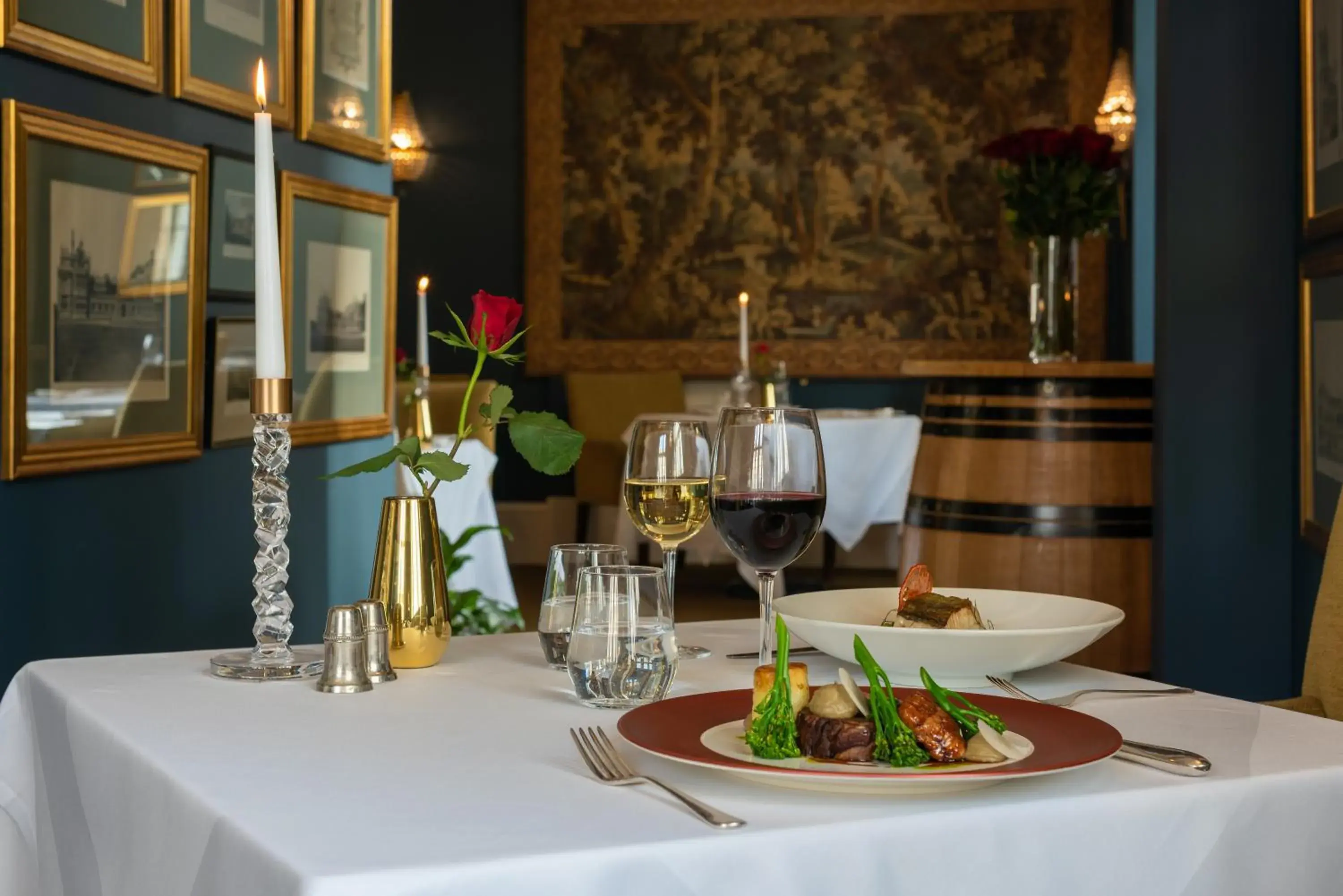 Restaurant/Places to Eat in Rushton Hall Hotel and Spa