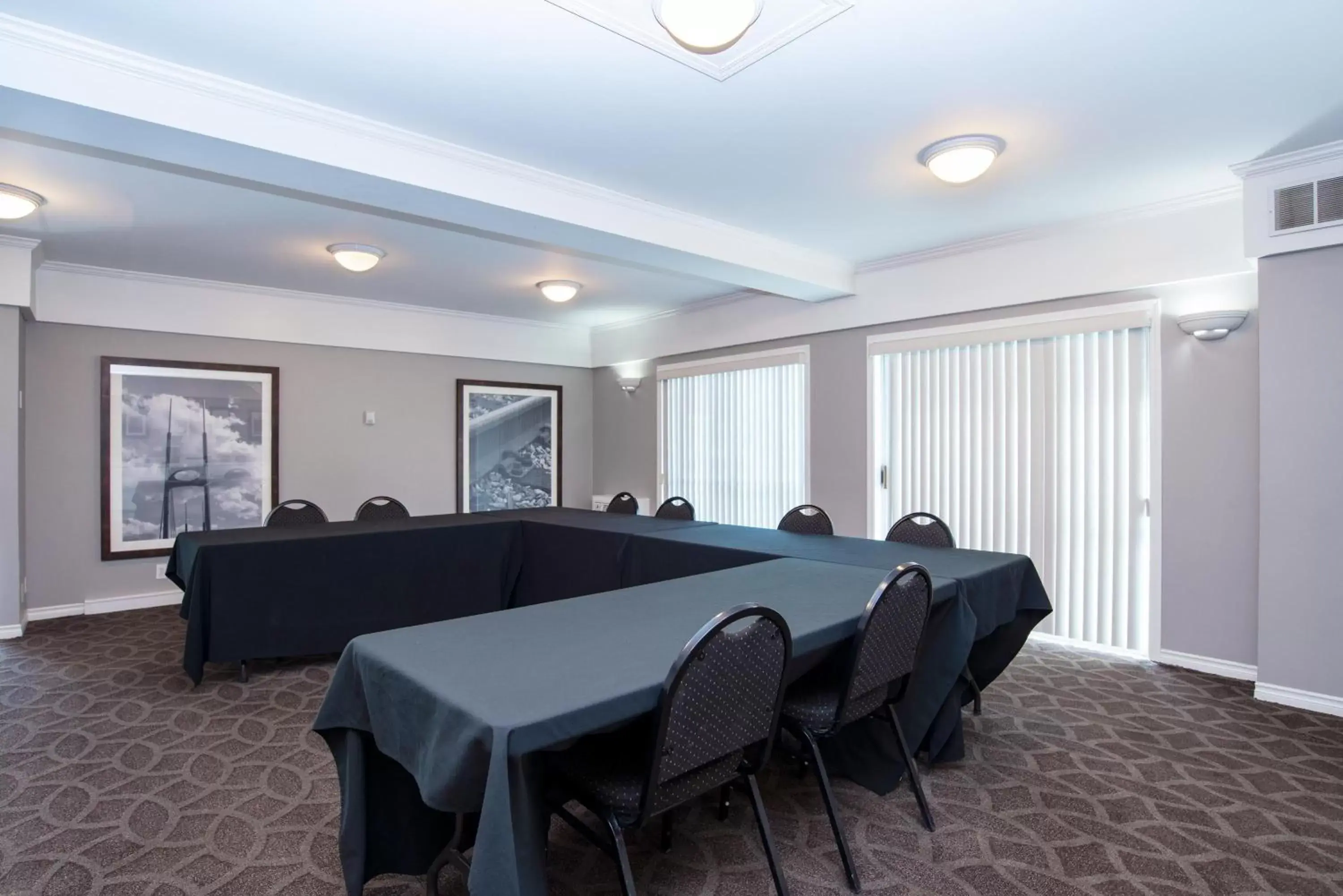 Meeting/conference room in Sandman Inn Kamloops