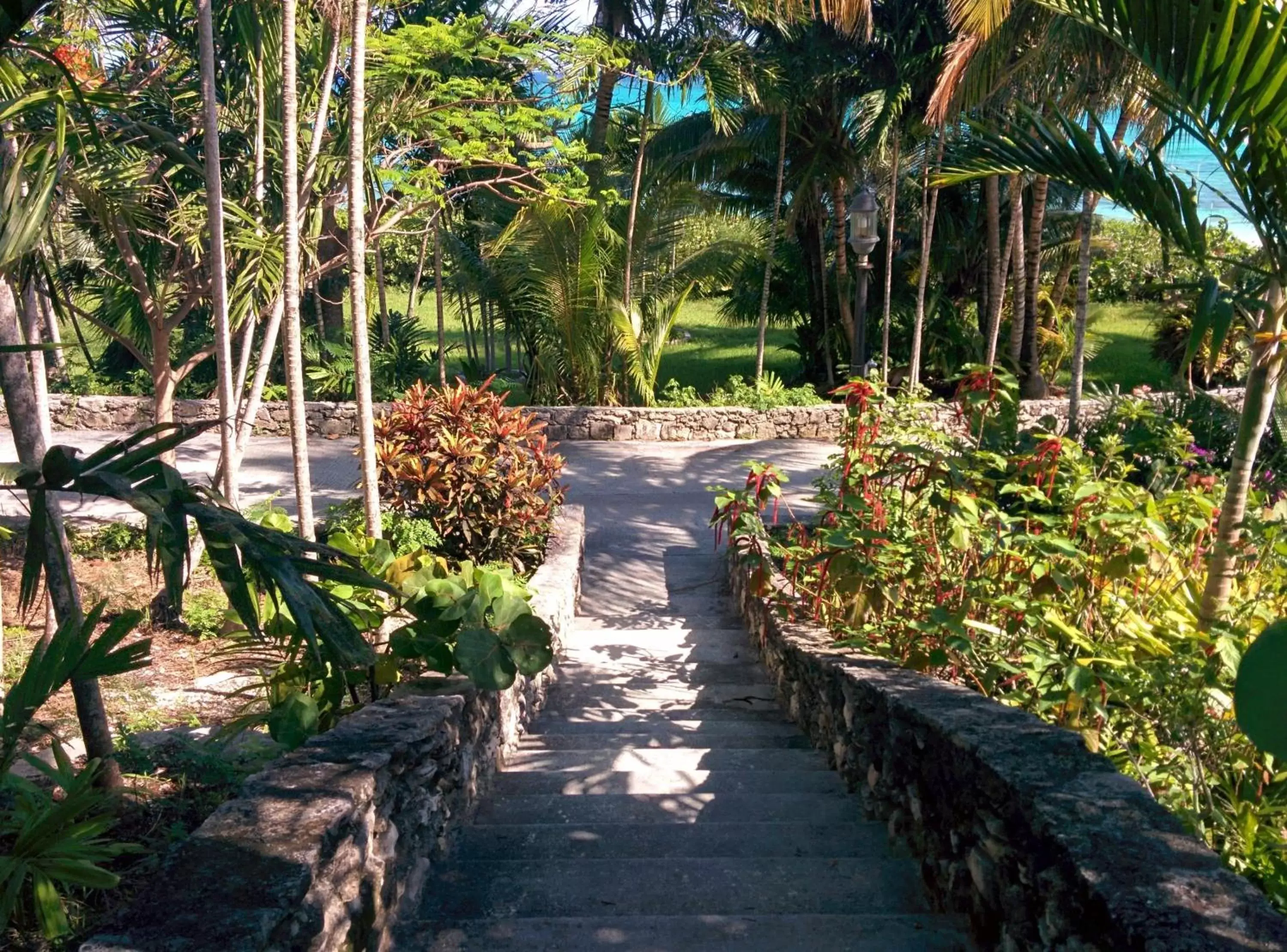 Facade/entrance, Garden in Orange Hill Beach Inn