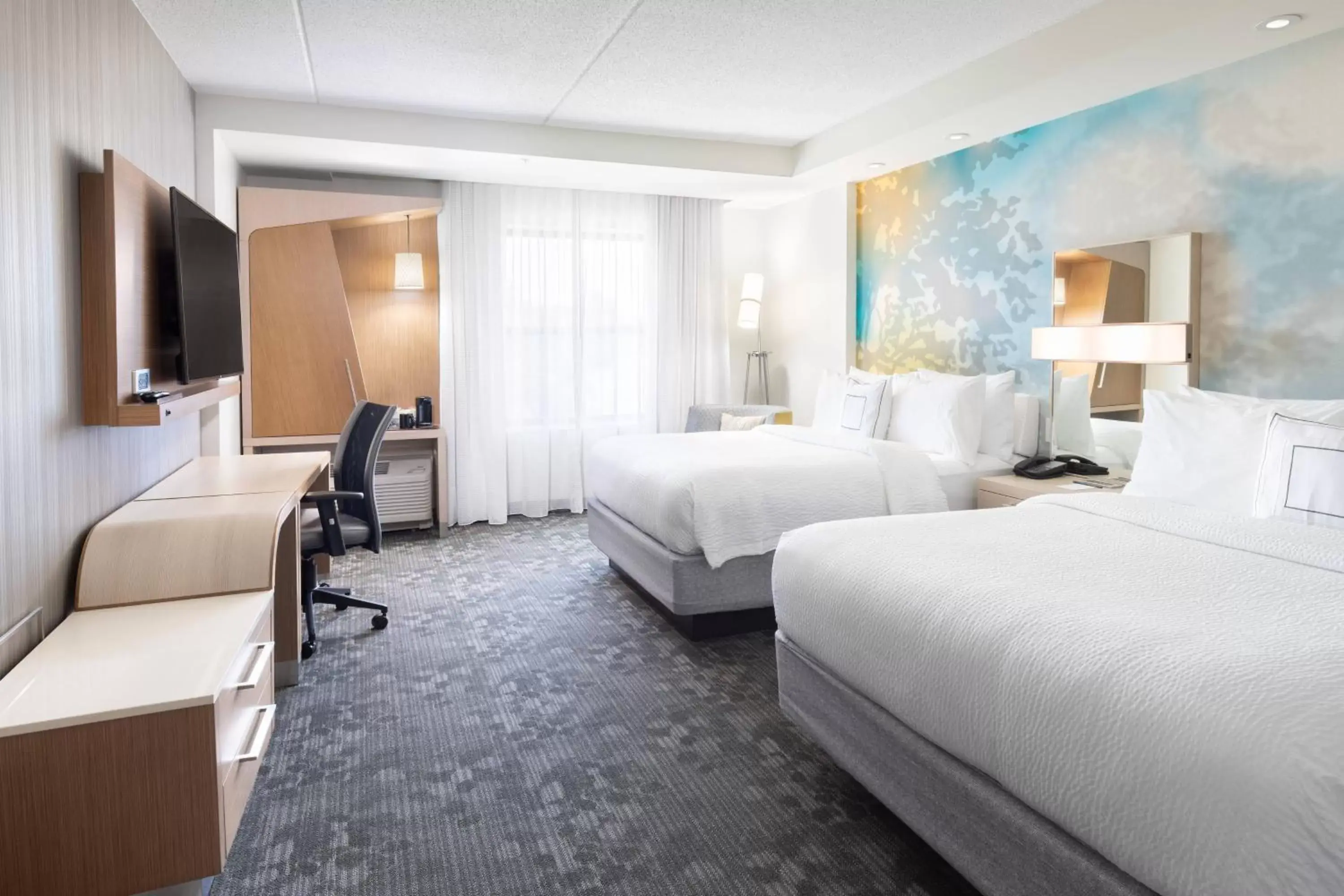 Photo of the whole room, Bed in Courtyard by Marriott Bowie