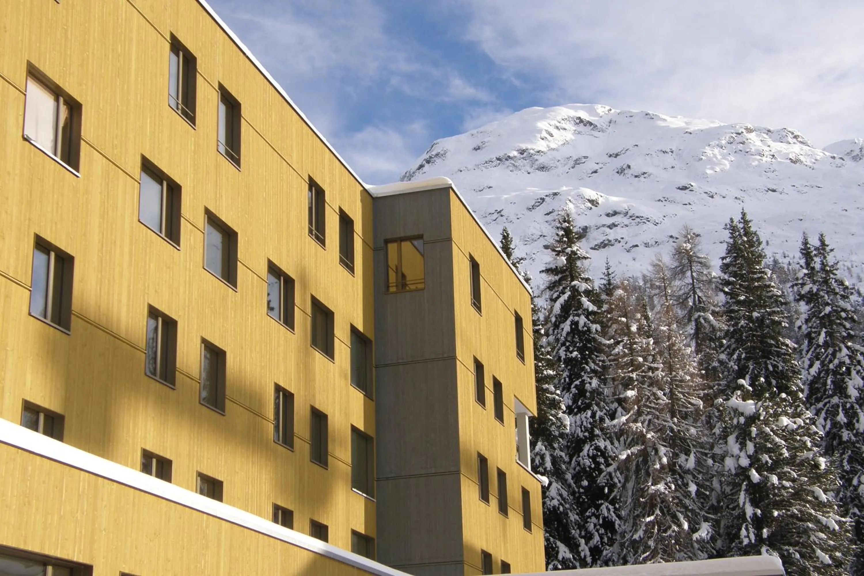 Facade/entrance in St. Moritz Youth Hostel