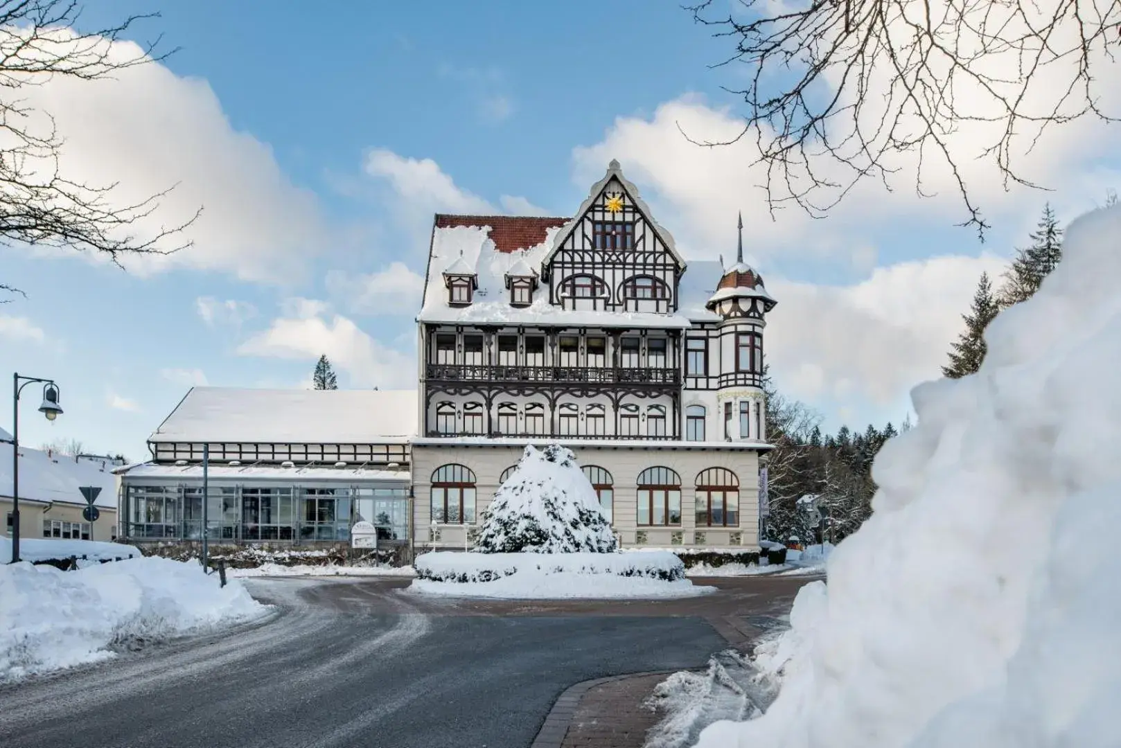 Property building, Winter in Göbel´s Vital Hotel Bad Sachsa