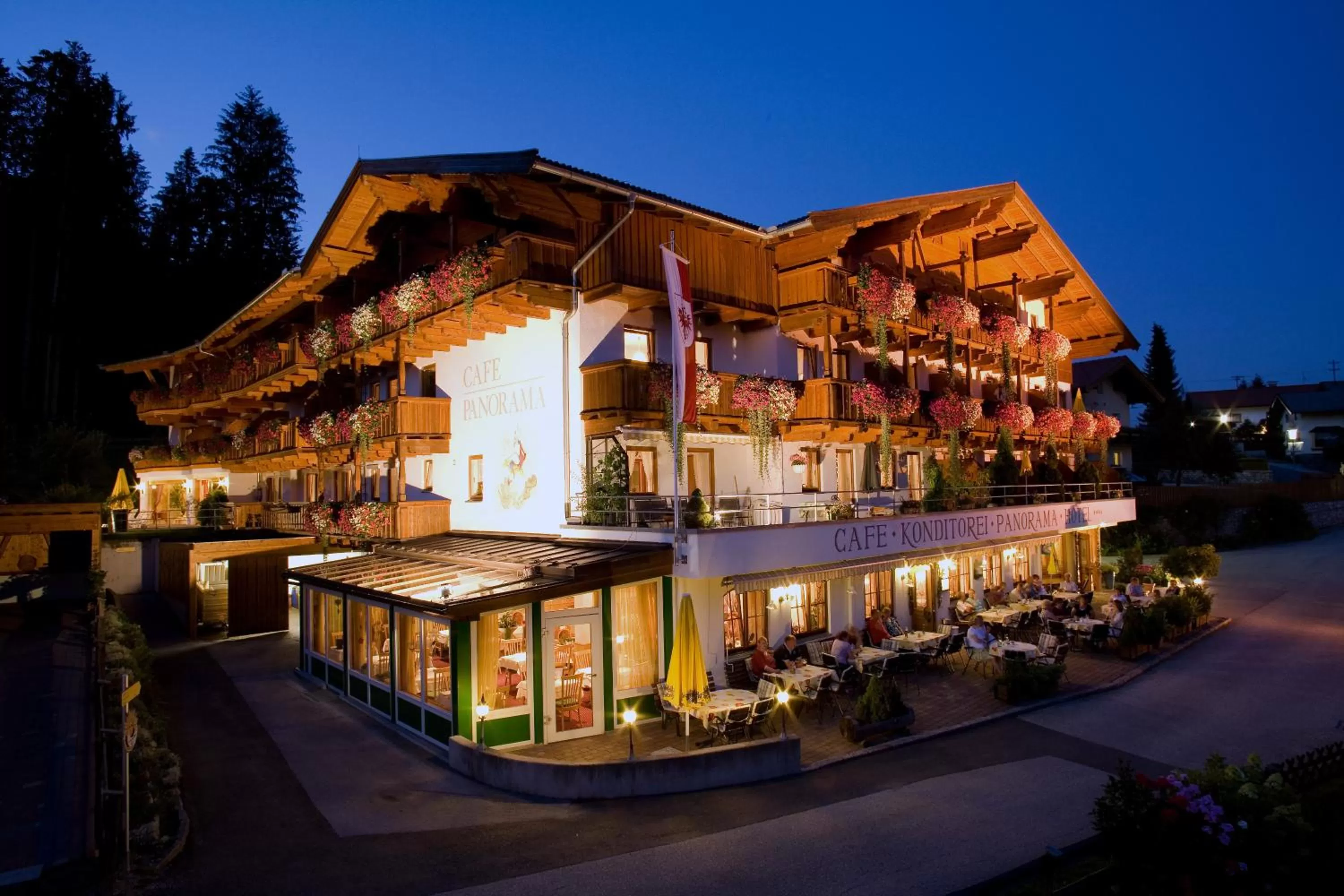Property building in Hotel Alpenpanorama