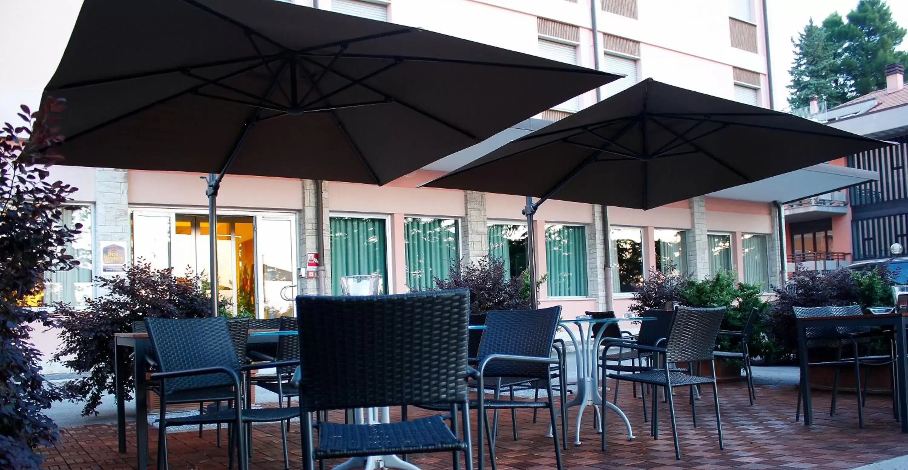 Property building, Restaurant/Places to Eat in Best Western Hotel I Colli