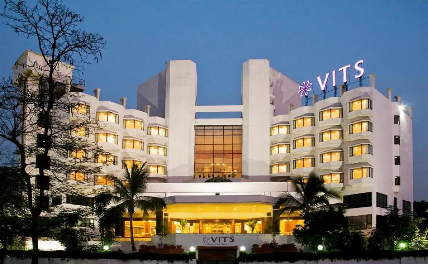 Facade/entrance in Hotel Vits Aurangabad