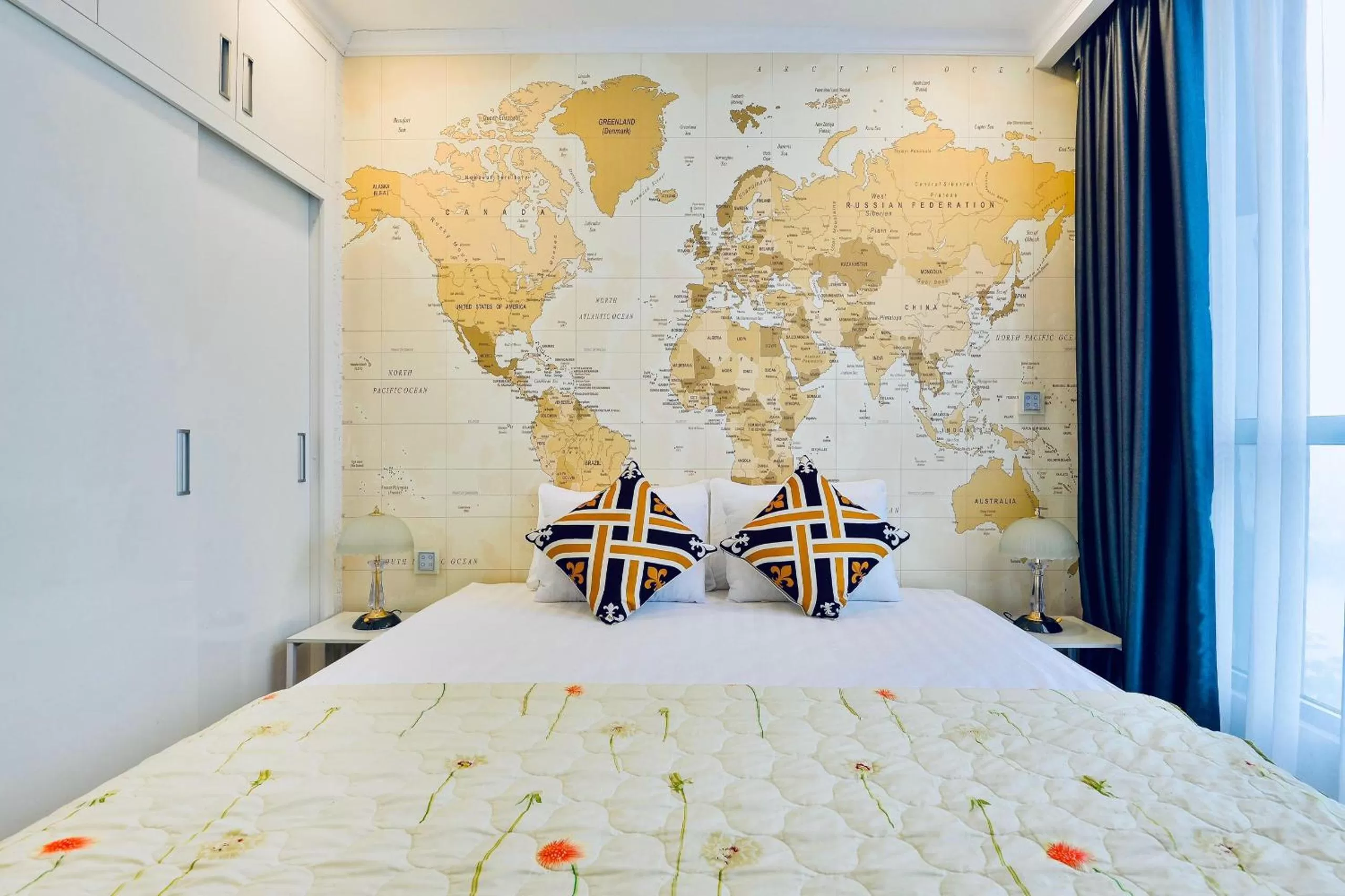 Bed in Vinhomes Central Park-Nice Homes