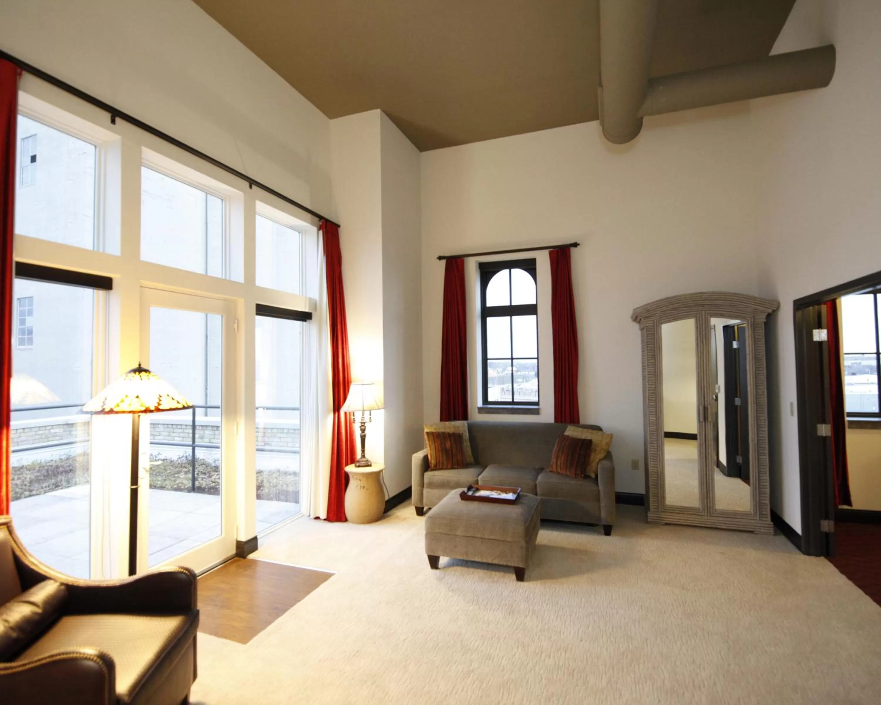 Guests in Brewhouse Inn and Suites