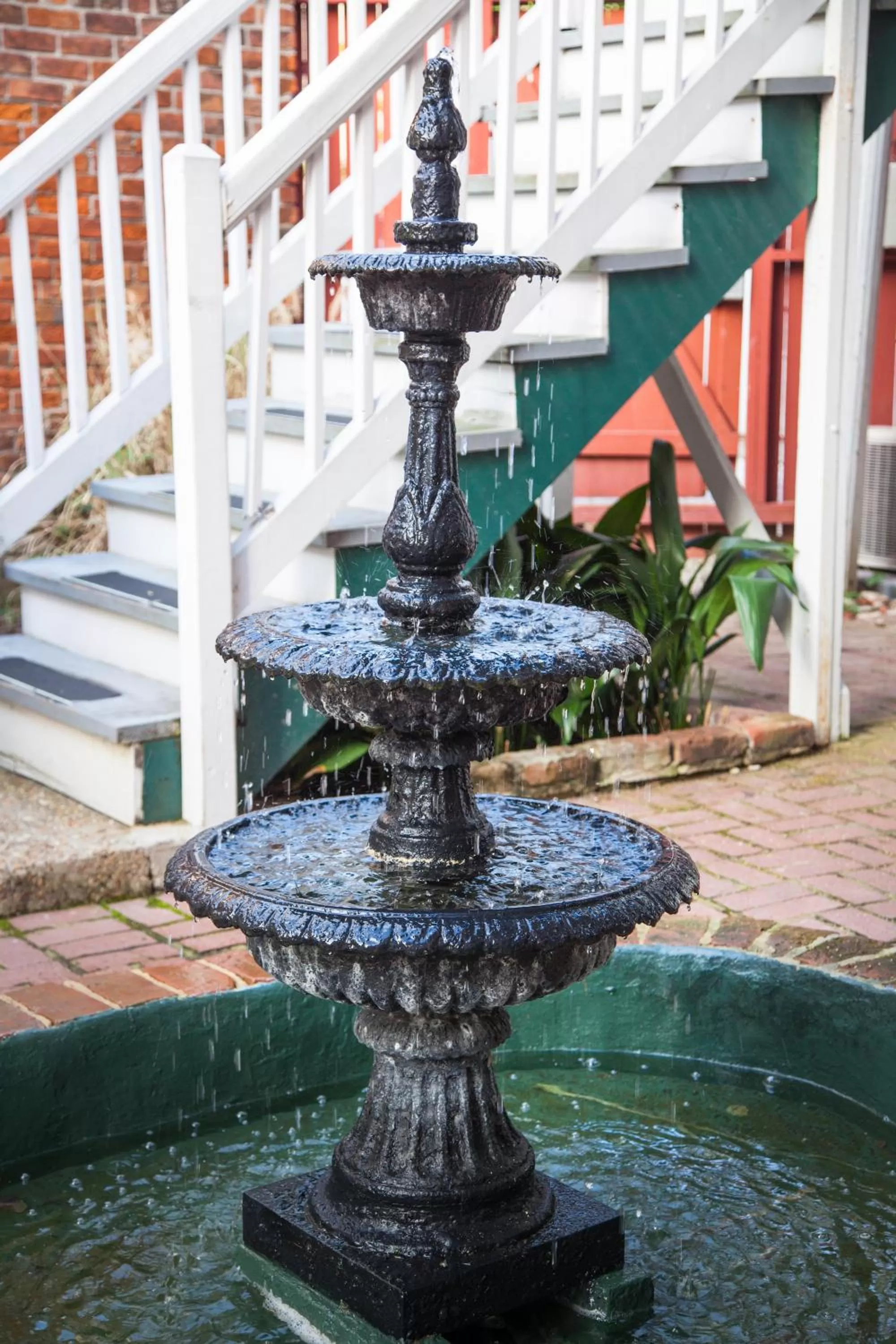 Garden in Hotel St. Pierre French Quarter
