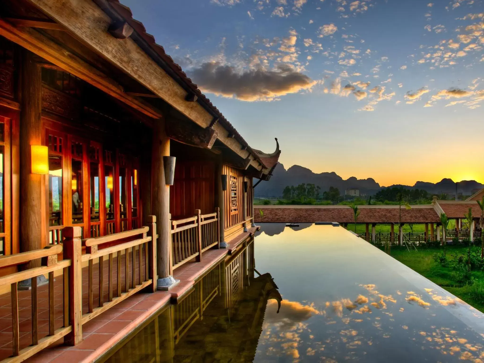 Lobby or reception in Emeralda Resort Ninh Binh