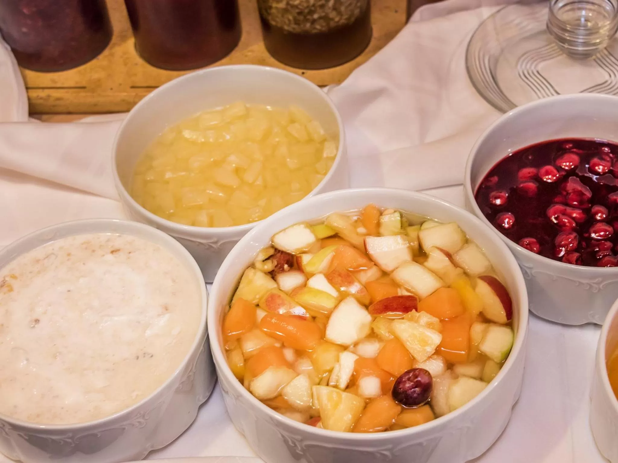 Buffet breakfast in Hotel Mutz Garni