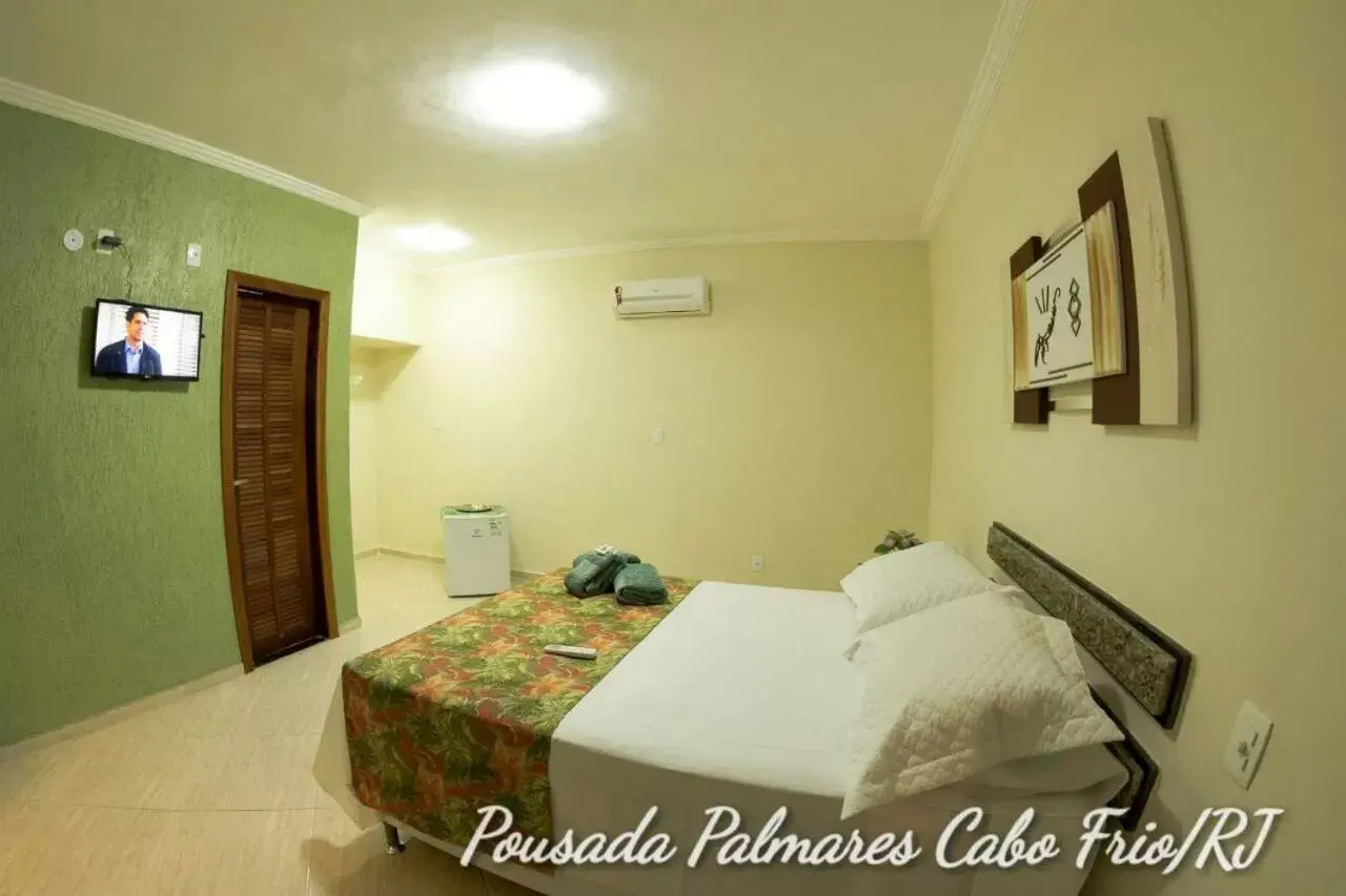 Double Room with Air Conditioning in Pousada Palmares Double Room with Air Conditioning in Pousada Palmares
