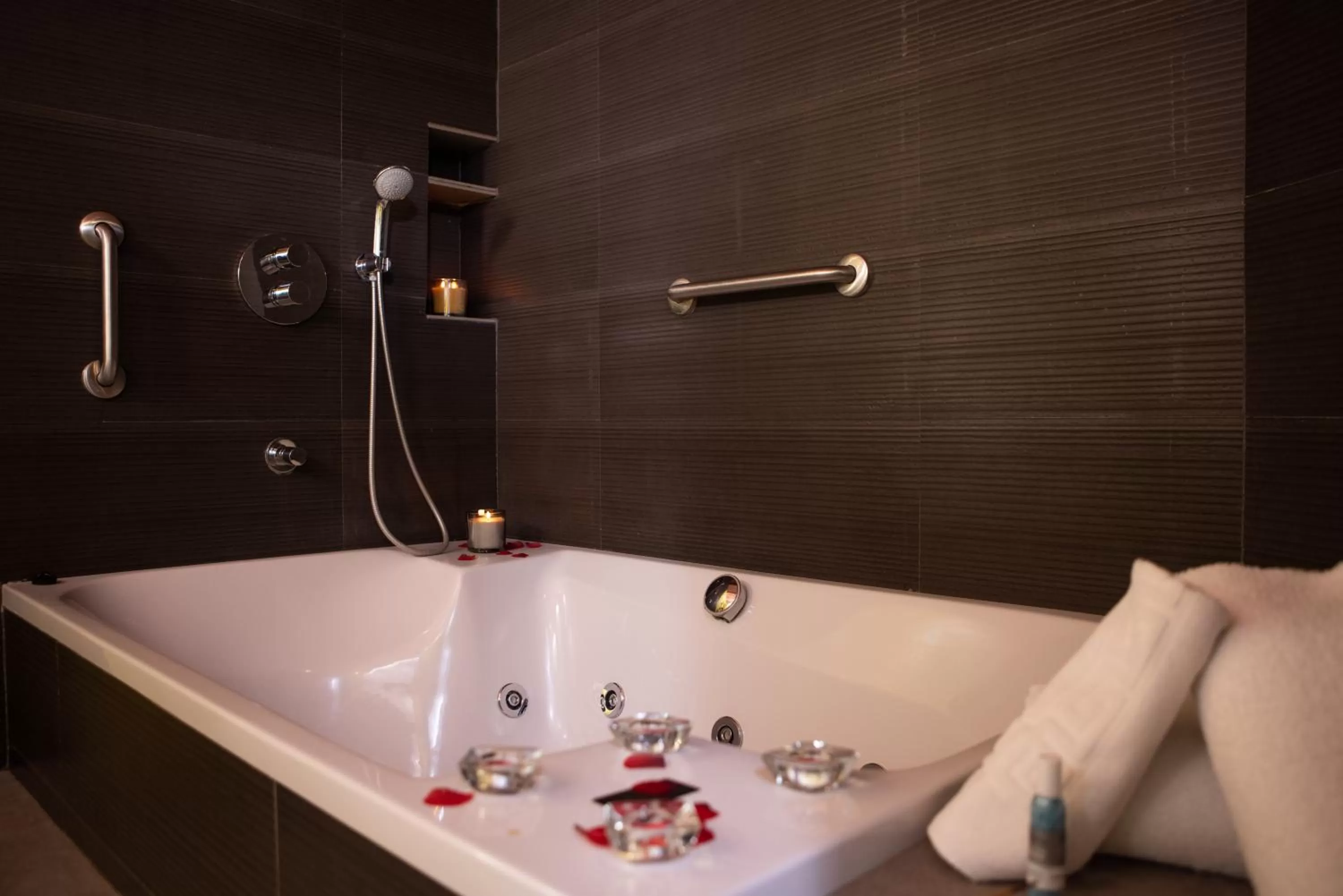 Hot Tub in RVHotels Palau Lo Mirador