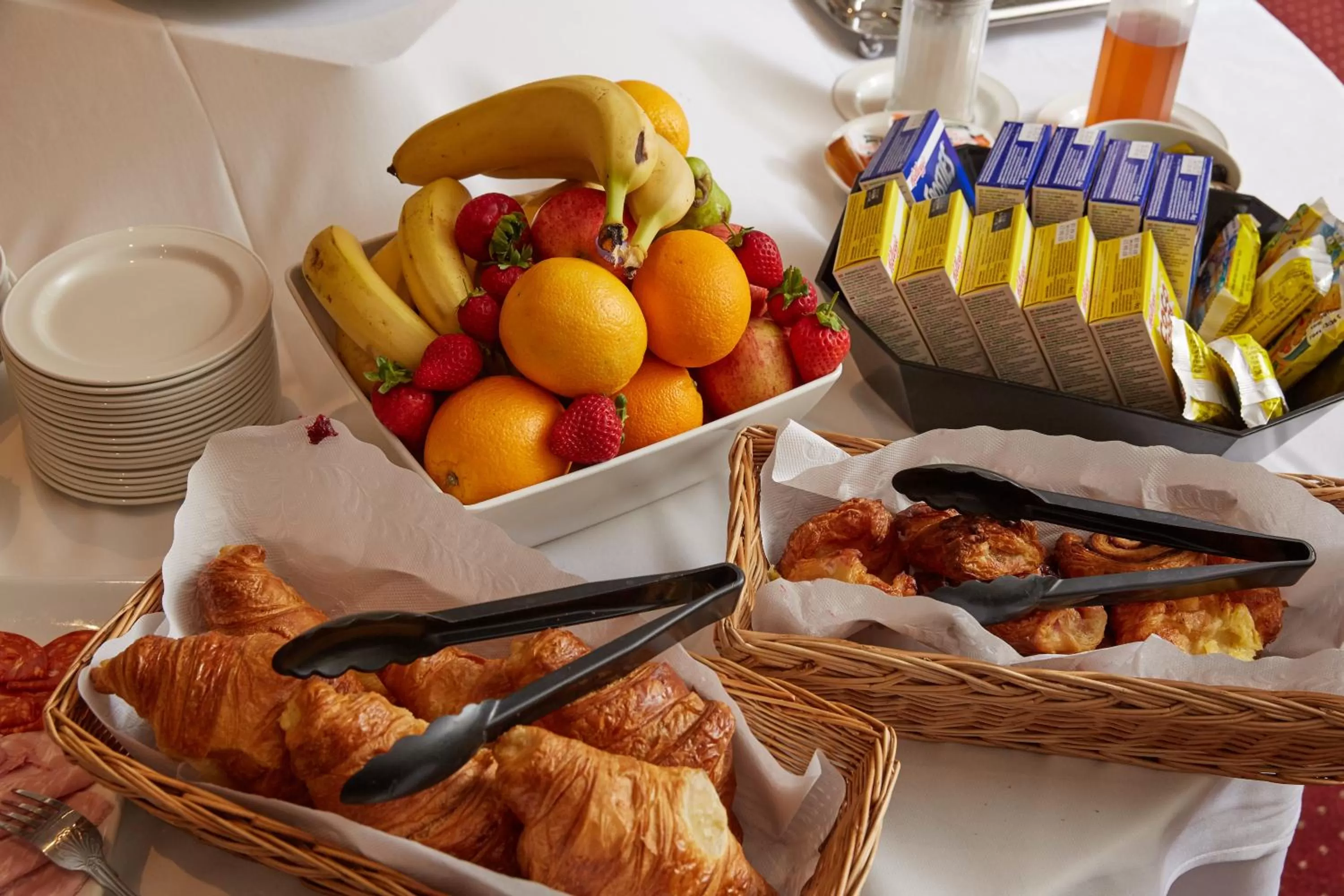 Continental breakfast in Lismoyne Hotel