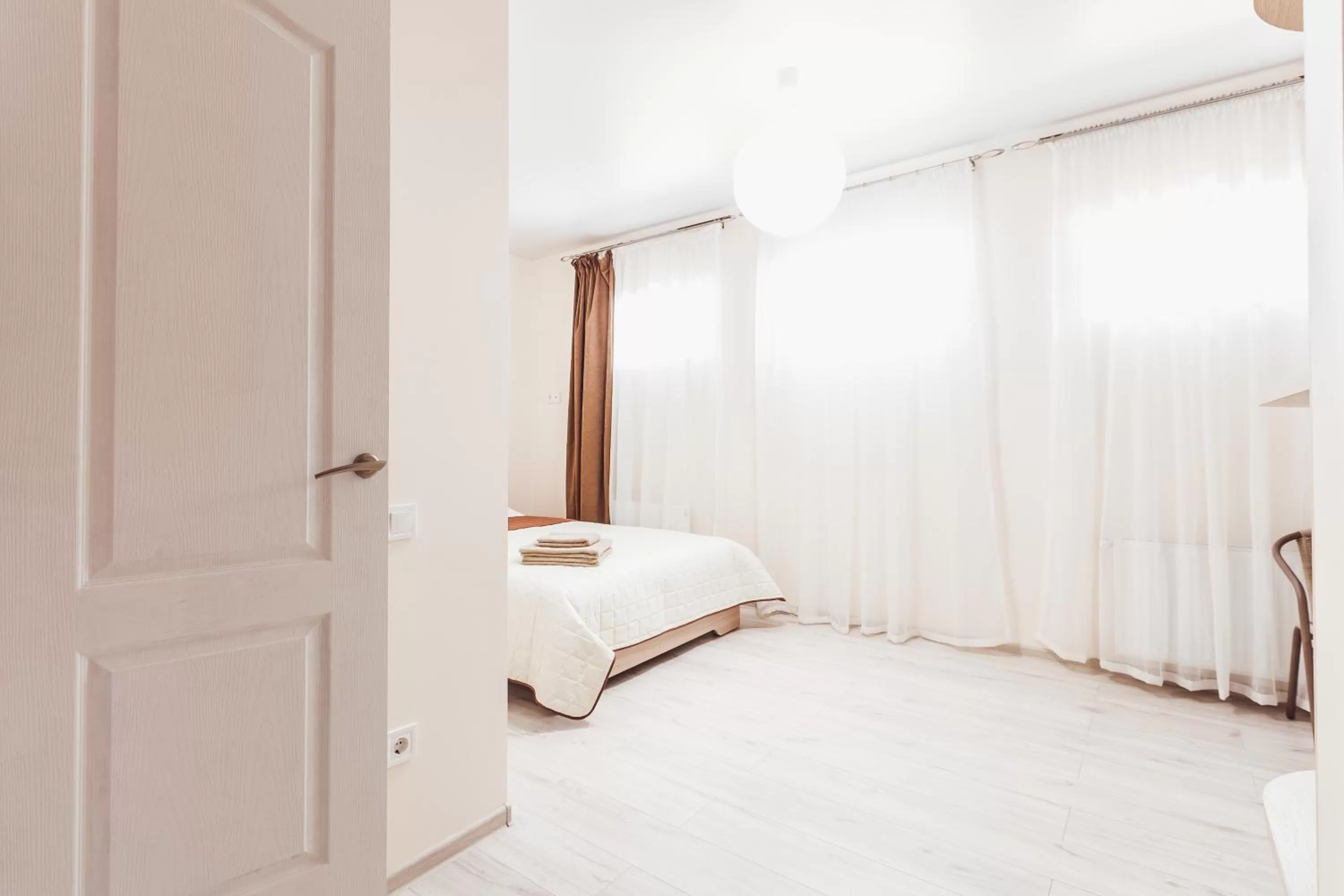 Bed in Apartments near Deribasovskaya