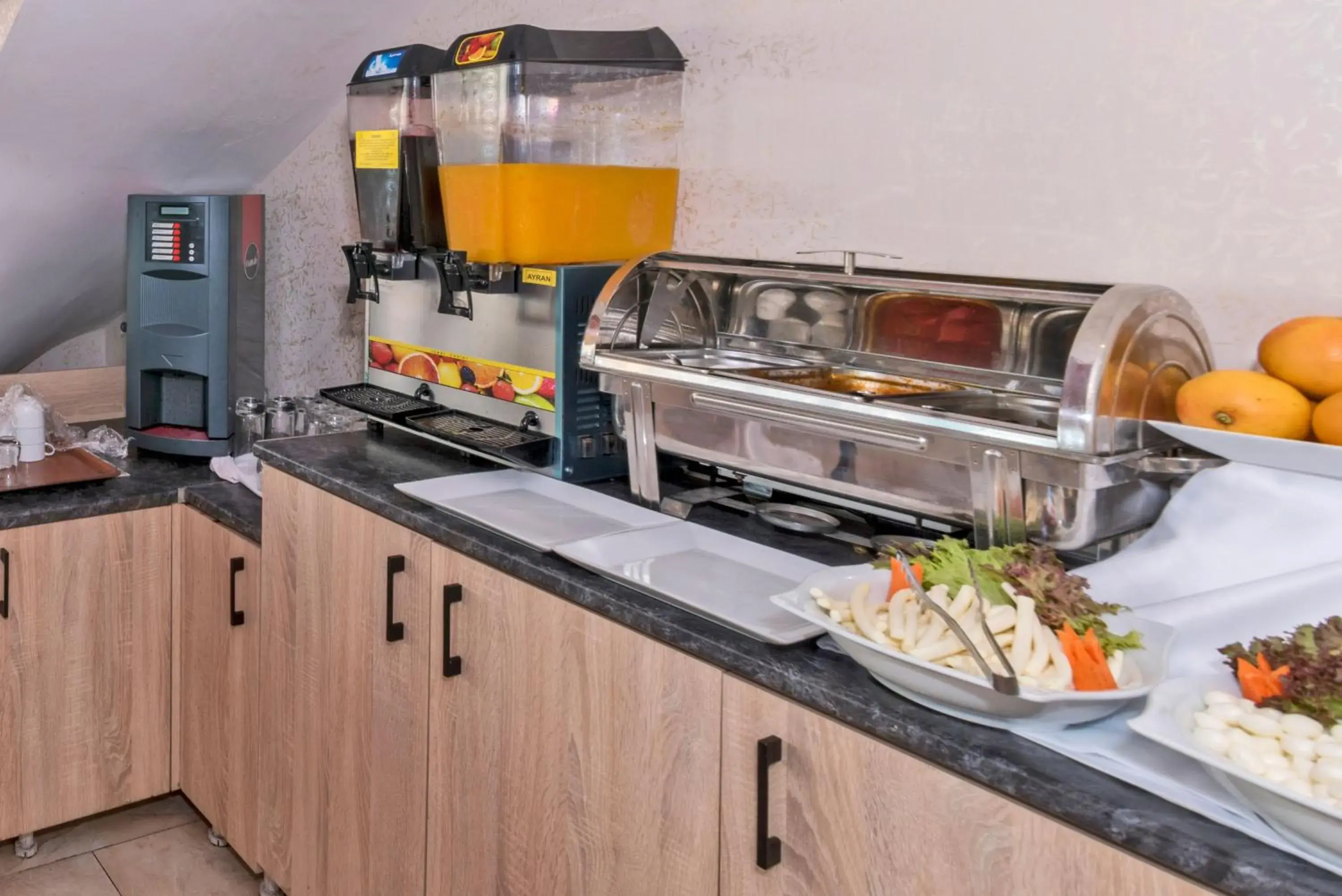 Kitchen or kitchenette, Kitchen/Kitchenette in Cihangir Palace Hotel