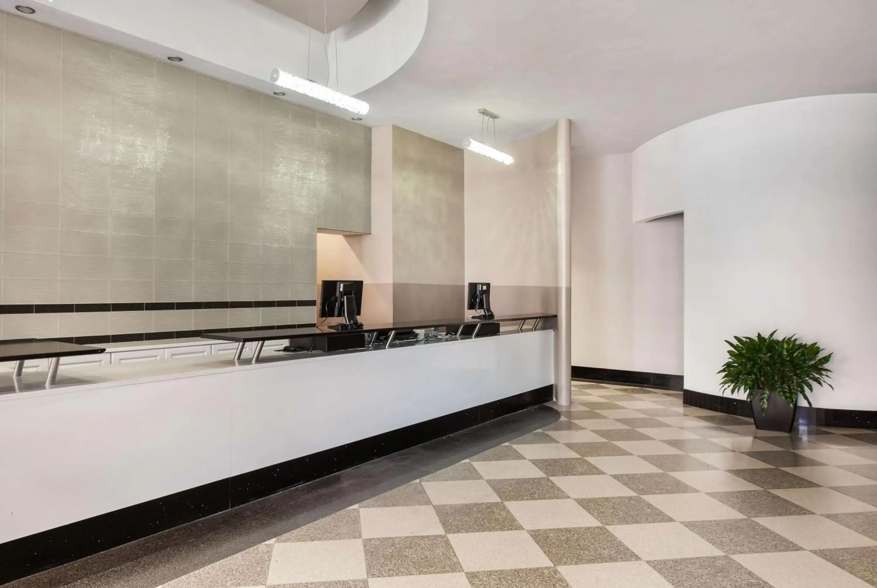 Lobby or reception in Travelodge by Wyndham Downtown Chicago