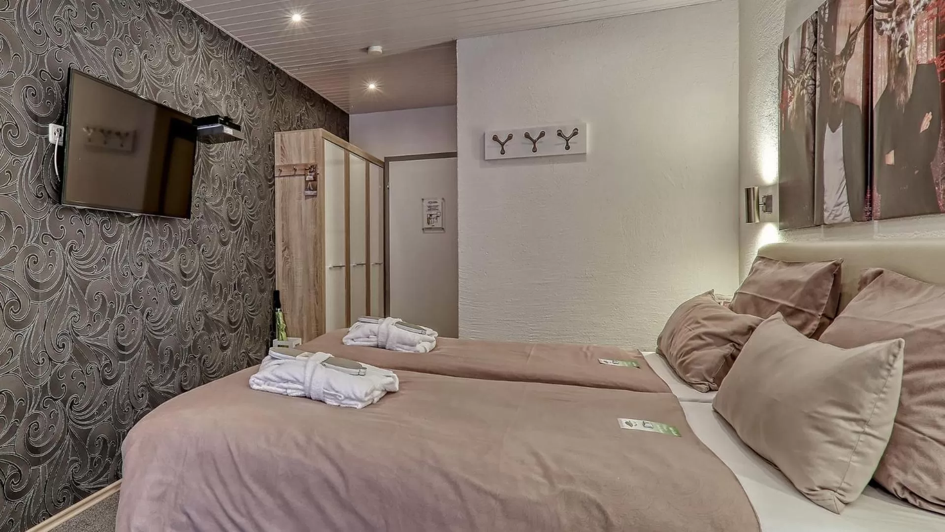 Property building, Bed in Suit' & Frühstück Zum Latschen - Adults Only