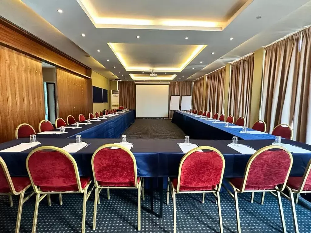 Meeting/conference room in Padova Hotel