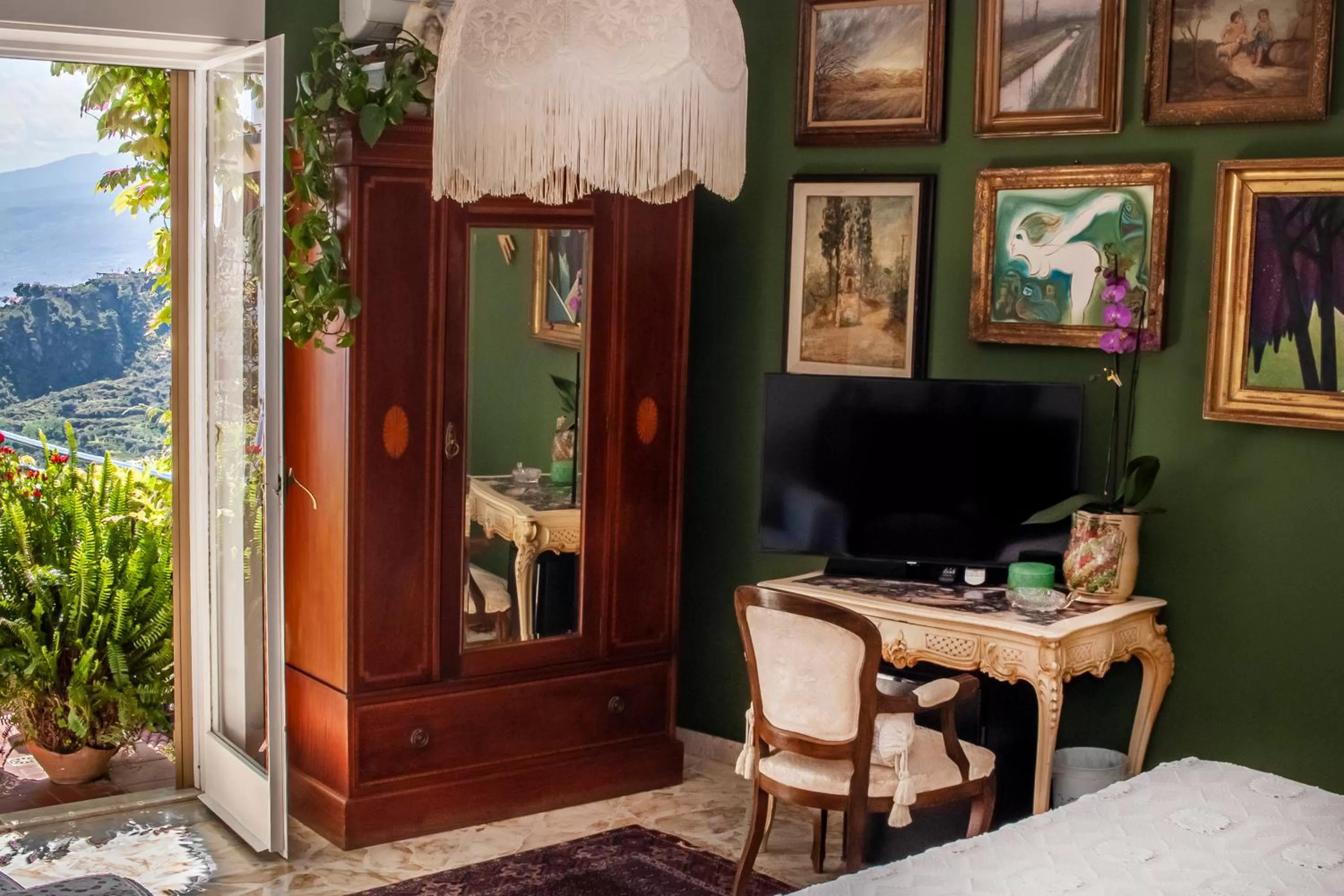 TV and multimedia in B&B Villa Giorgia