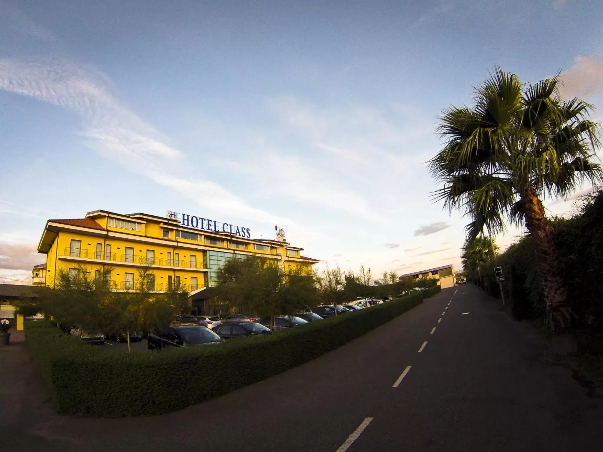 Facade/entrance, Property Building in Best Western Hotel Class