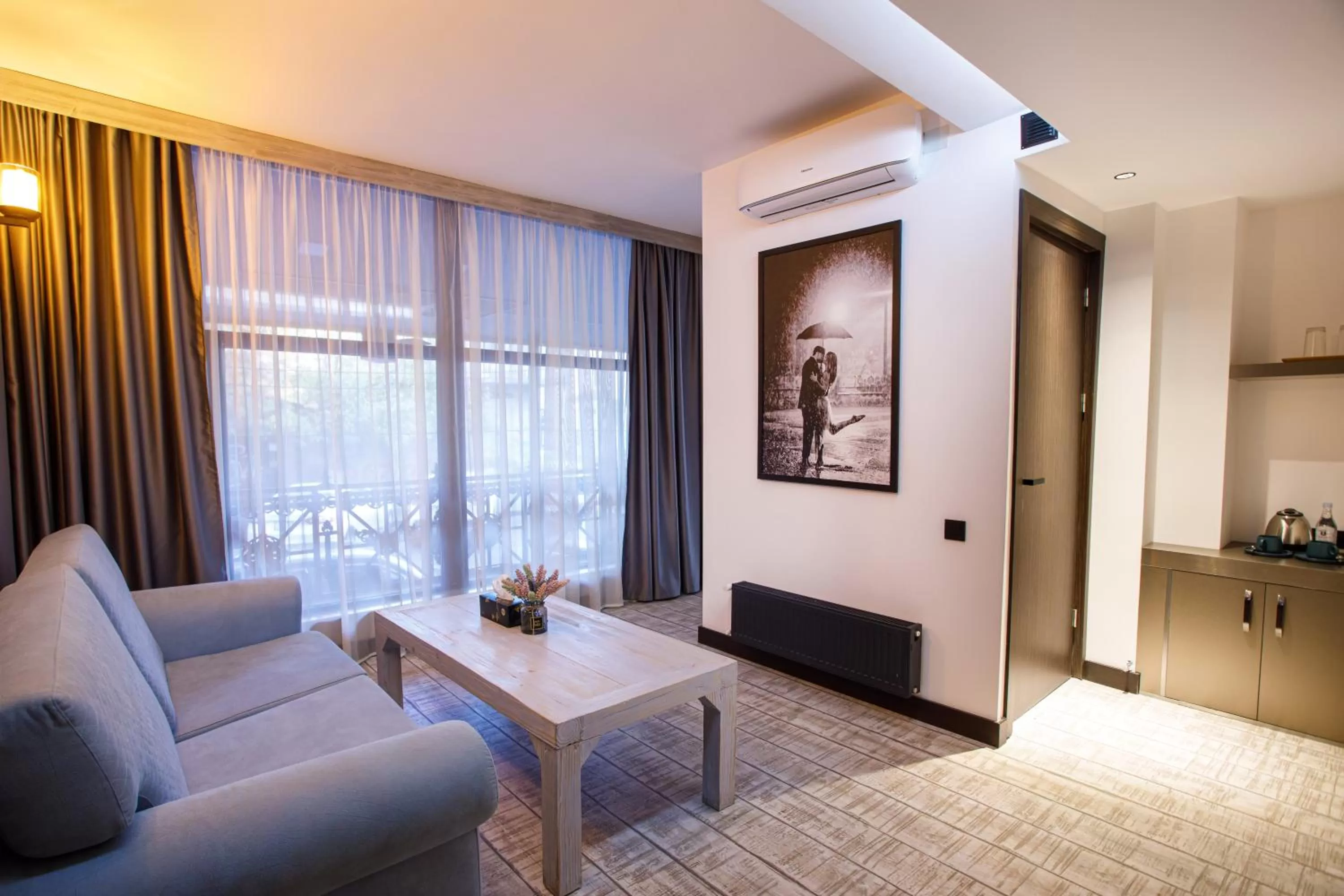 Bed in The Phoenix Boutique Hotel