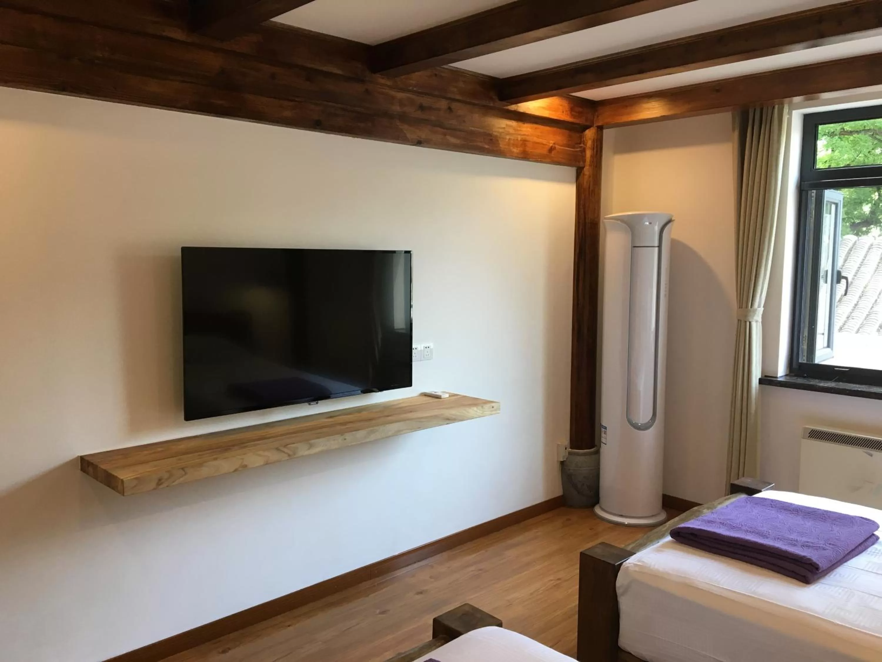 Bed in Beijing Downtown Travelotel